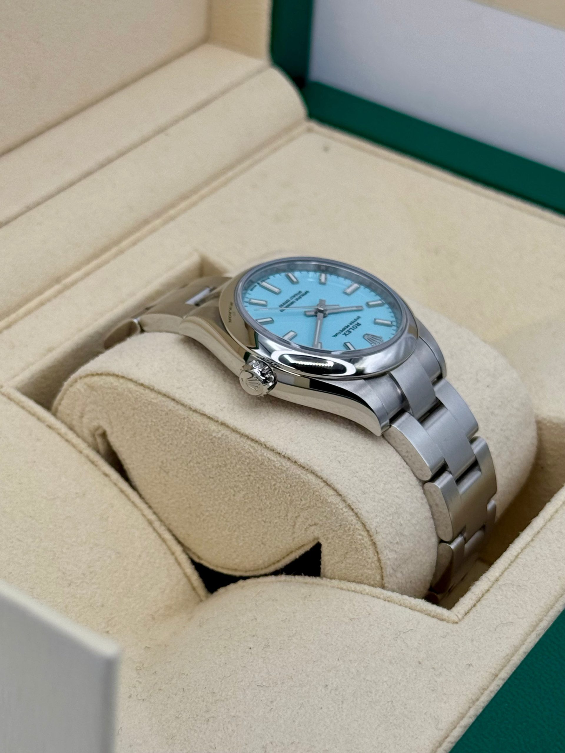 2021 Rolex Oyster Perpetual 31mm 277200 Turquoise Tiffany Blue Dial - Image 8
