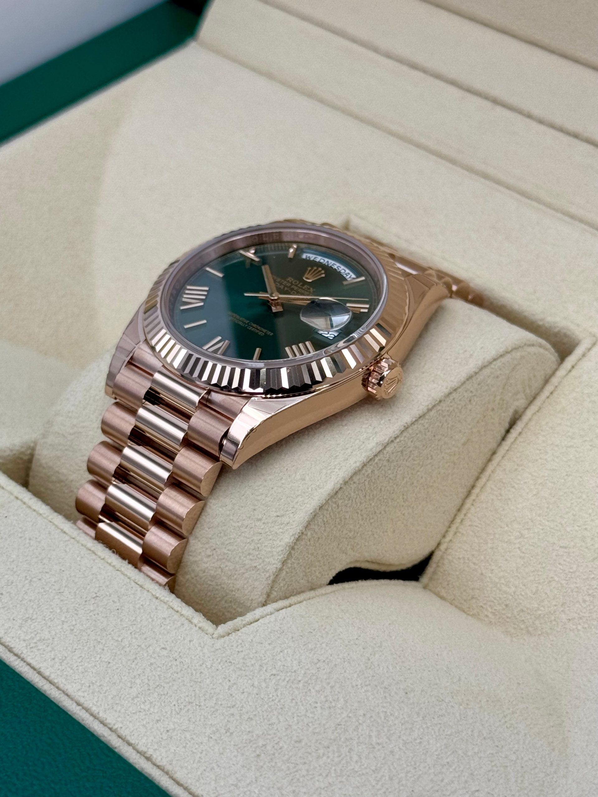 NEW 2025 Rolex Day-Date 40mm 228235 Presidential Rose Gold Olive Dial - Image 5