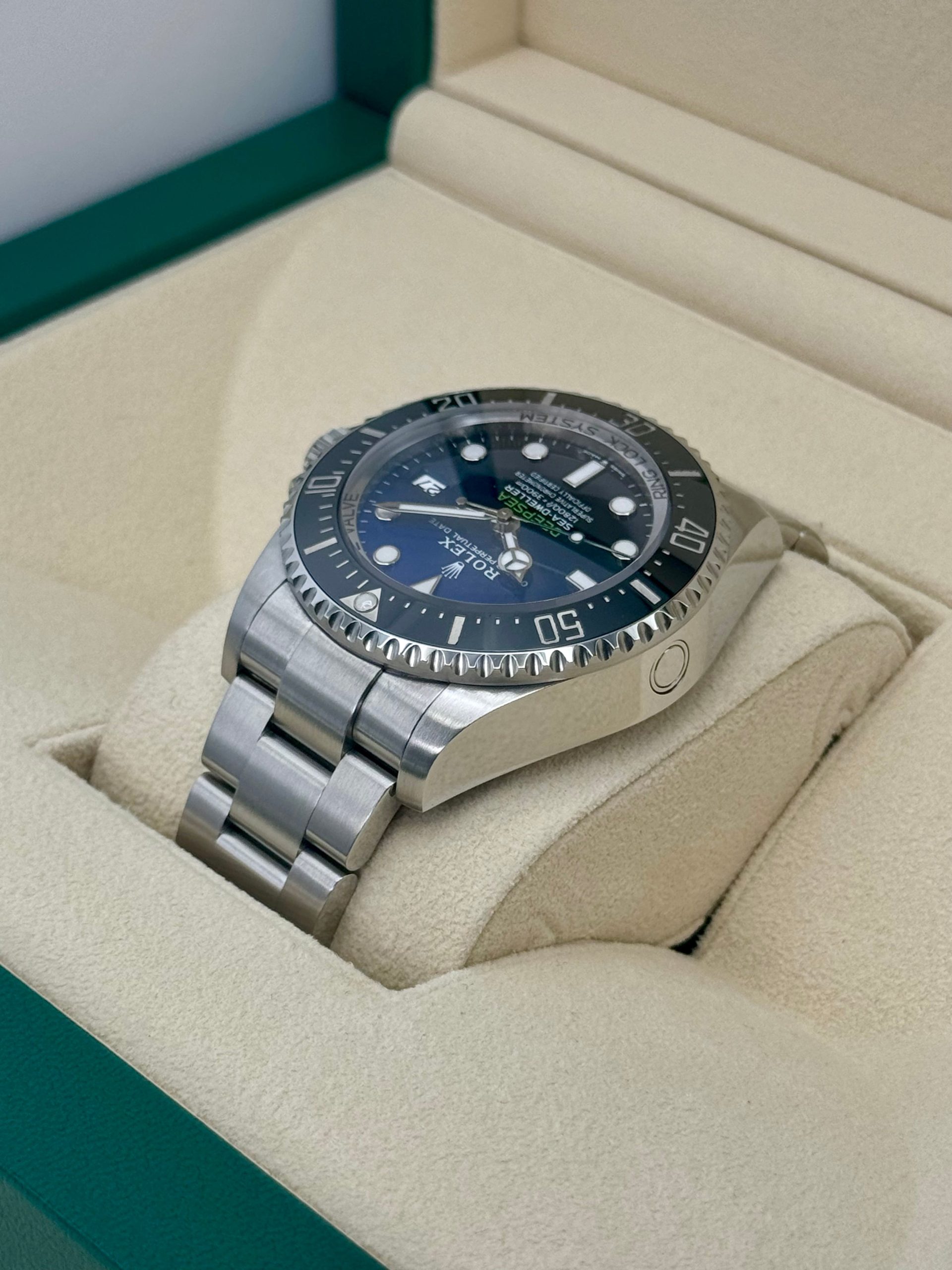 2023 Rolex Deepsea "James Cameron" 44mm 136660 Blue Dial - Image 7