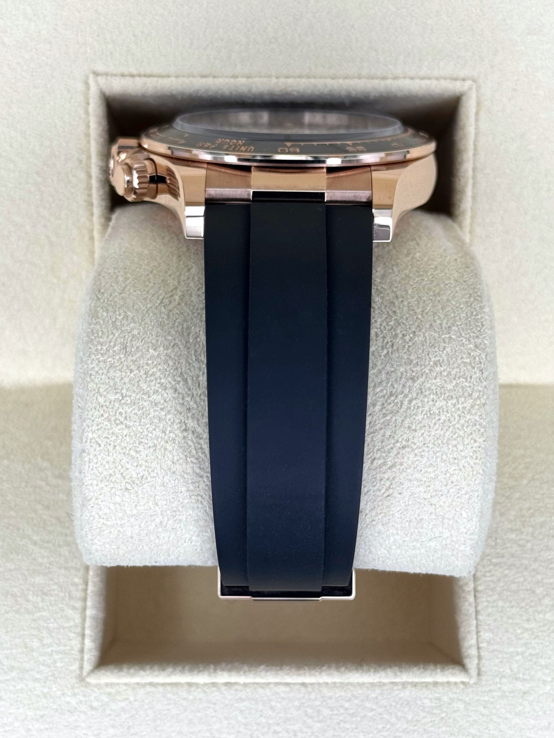 NEW 2024 Rolex Daytona 40mm 126515LN Rose Gold Oysterflex Black Dial Dial - Image 4