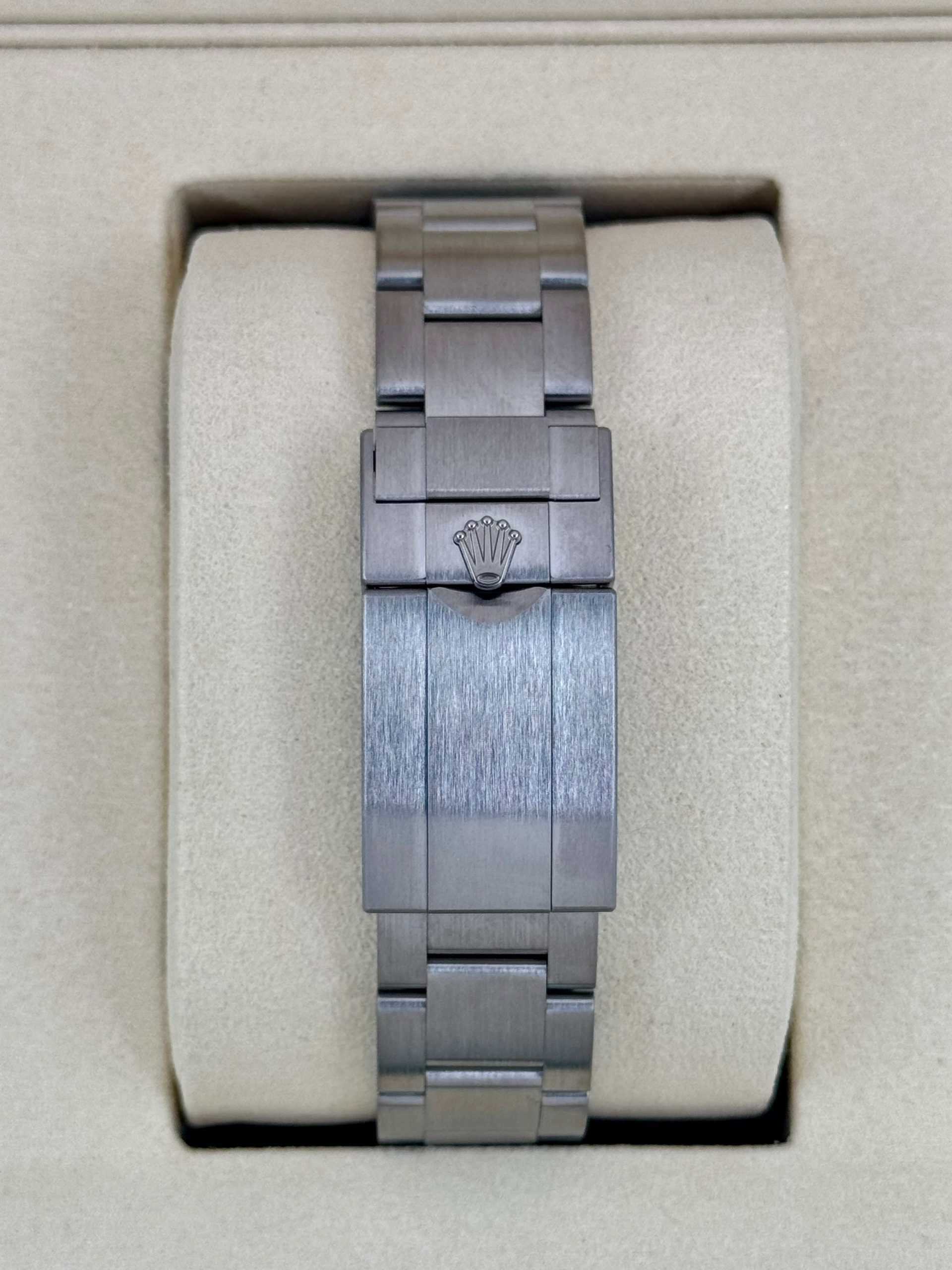 NEW 2025 Rolex Yacht-Master 42mm 226627 Titanium - Image 2