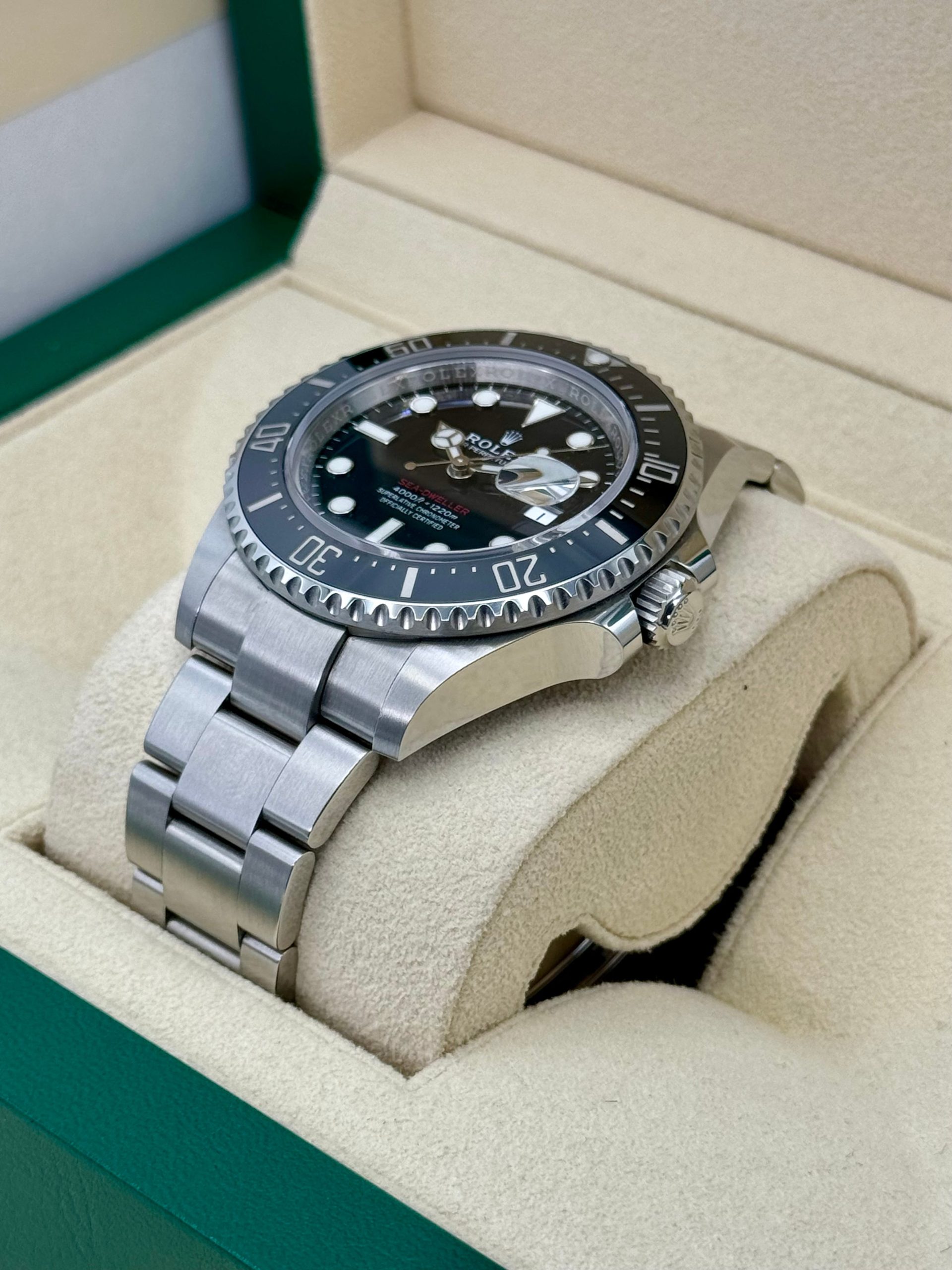 2022 Rolex Sea-Dweller 43mm 126600 Stainless Steel Black Dial - Image 5