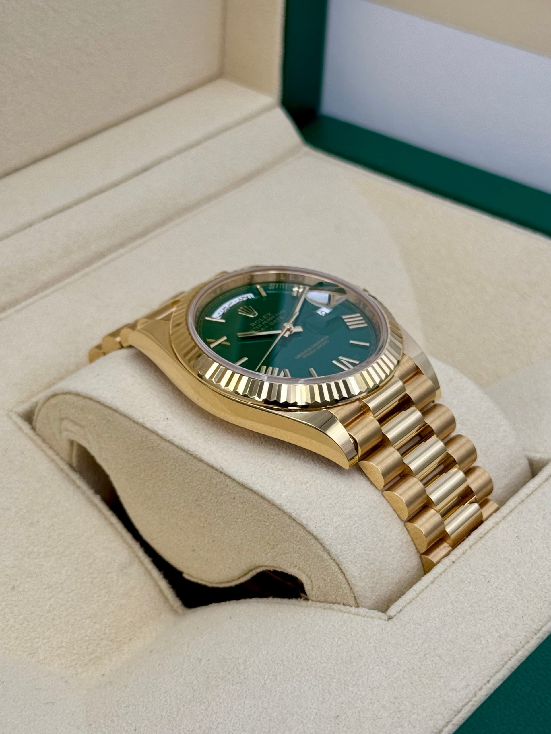 2023 Rolex Day-Date 40mm 228238 Arabic Calendar Green Dial - Image 5