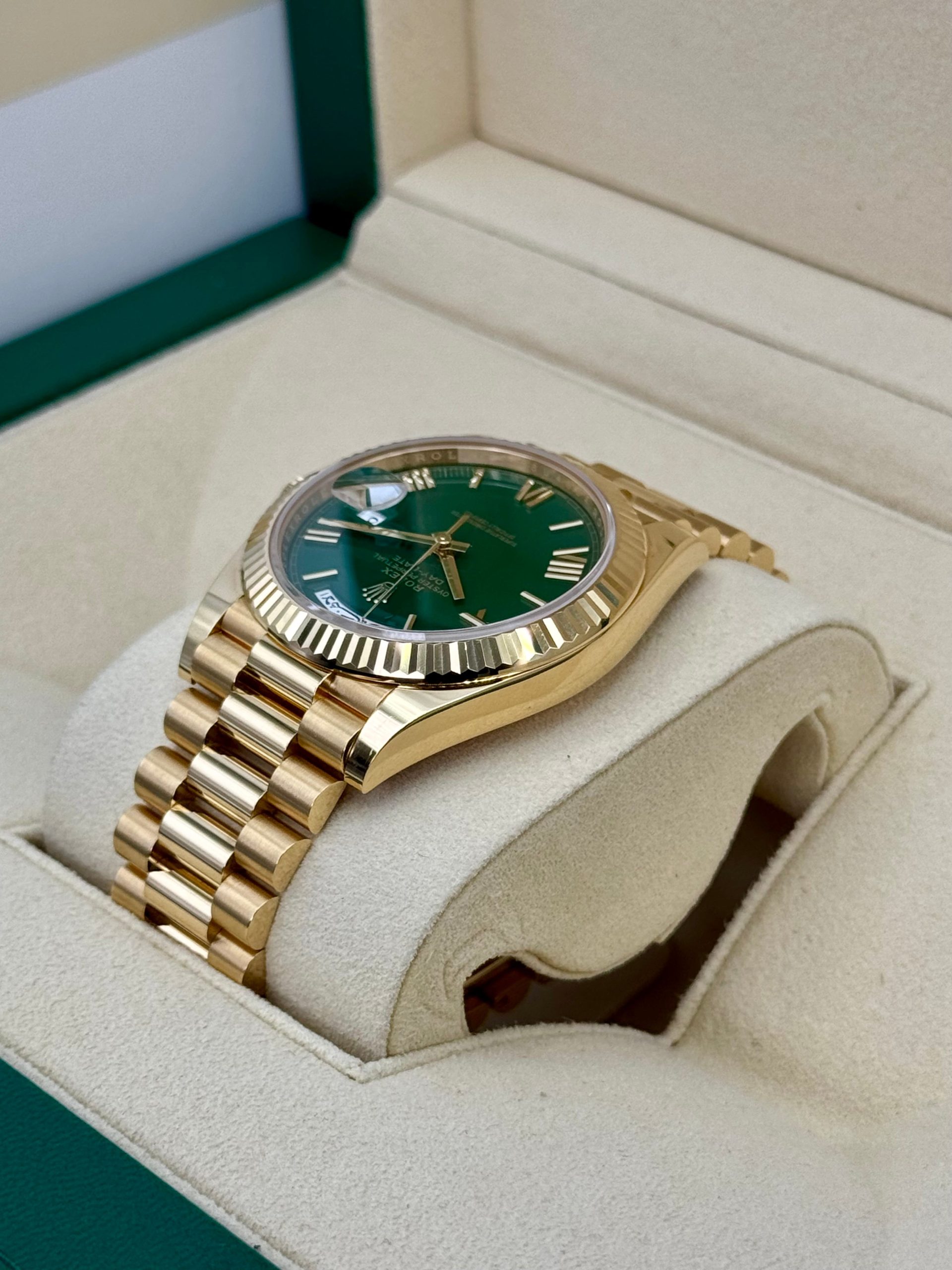 2023 Rolex Day-Date 40mm 228238 Arabic Calendar Green Dial - Image 7