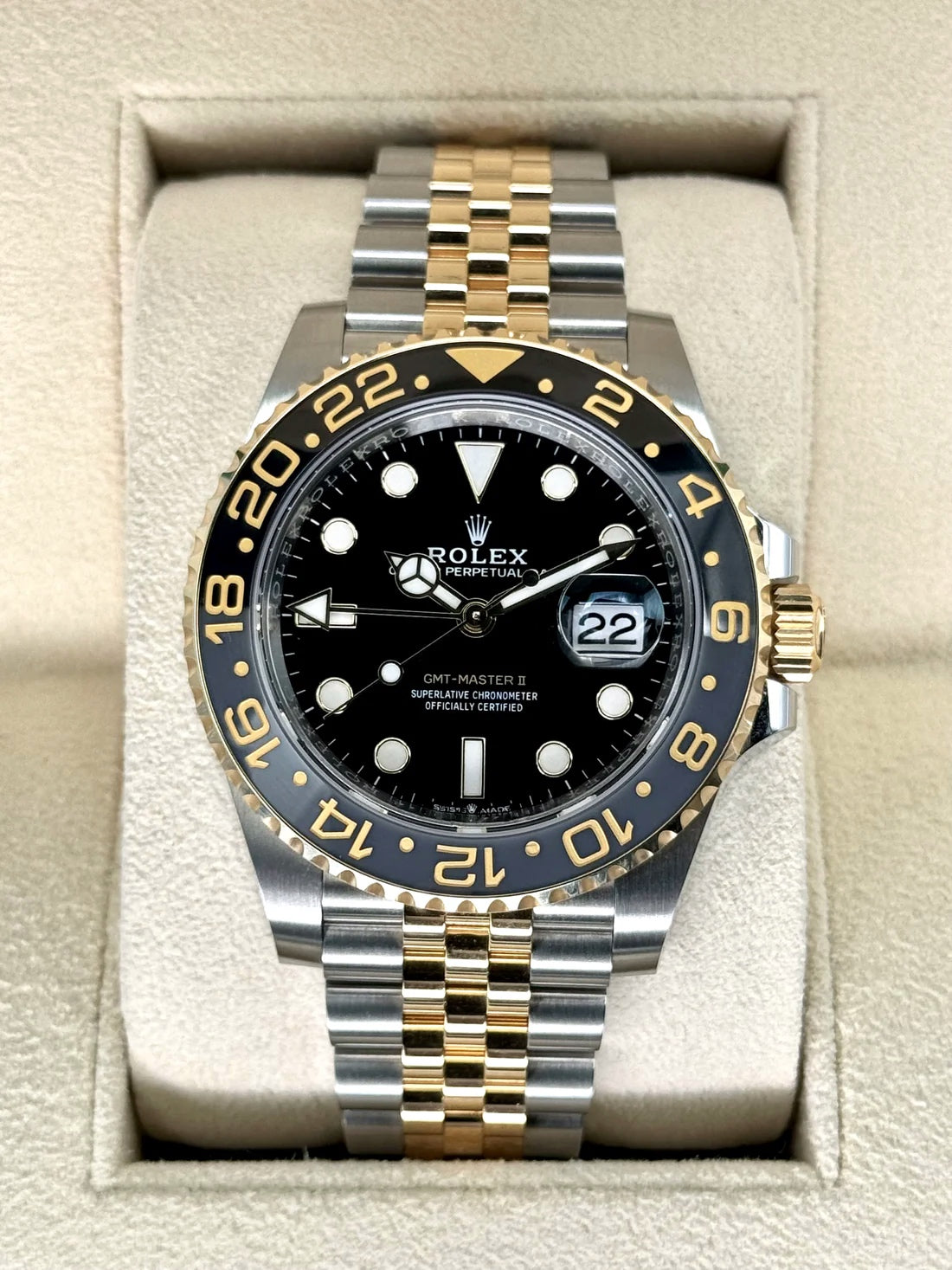 NEW 2025 Rolex GMT-Master II 40mm 126713GRNR Two-Tone Jubilee