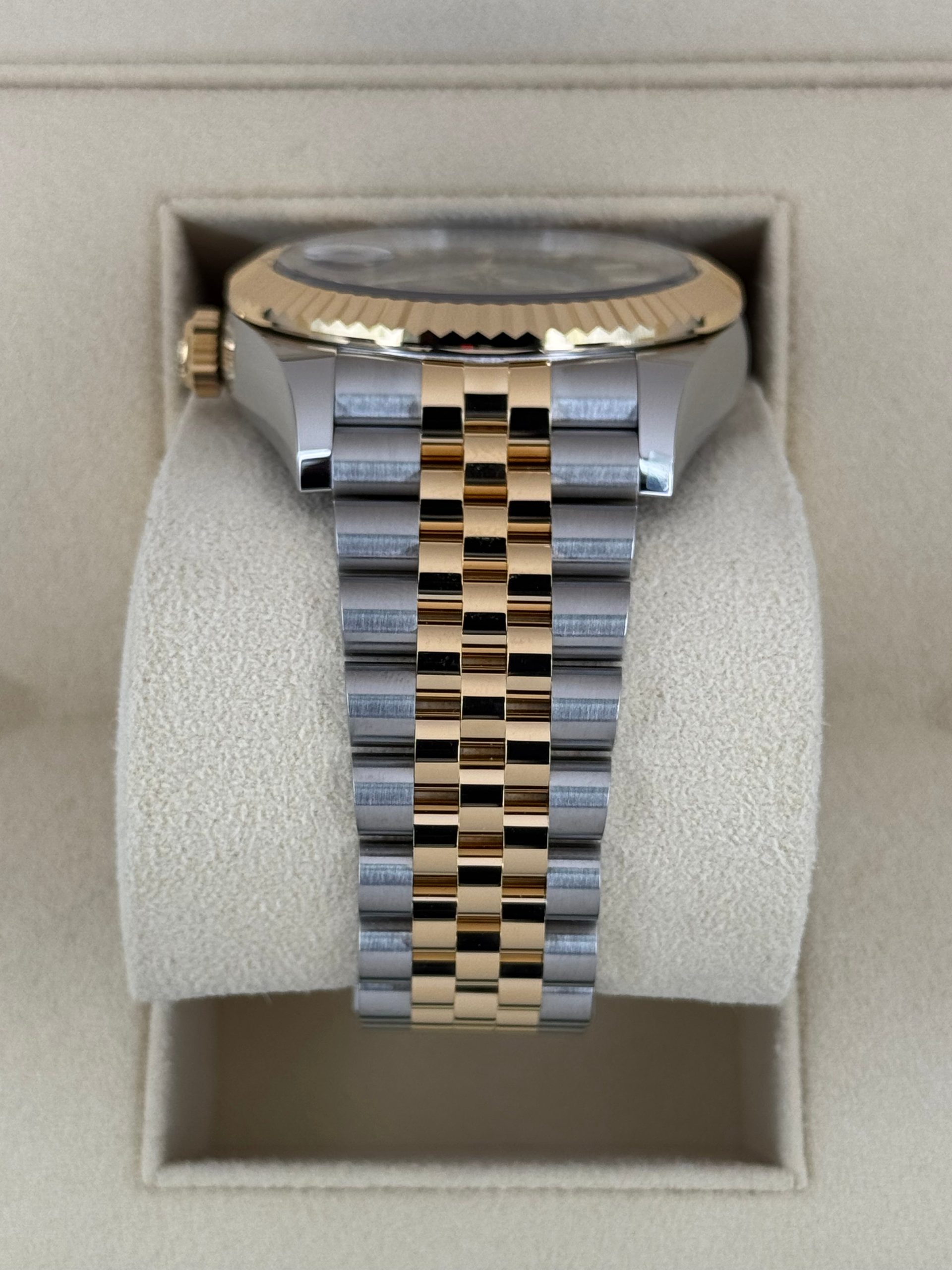 NEW 2025 Rolex Sky-Dweller 42mm 336933 Jubilee Black Dial - Image 4