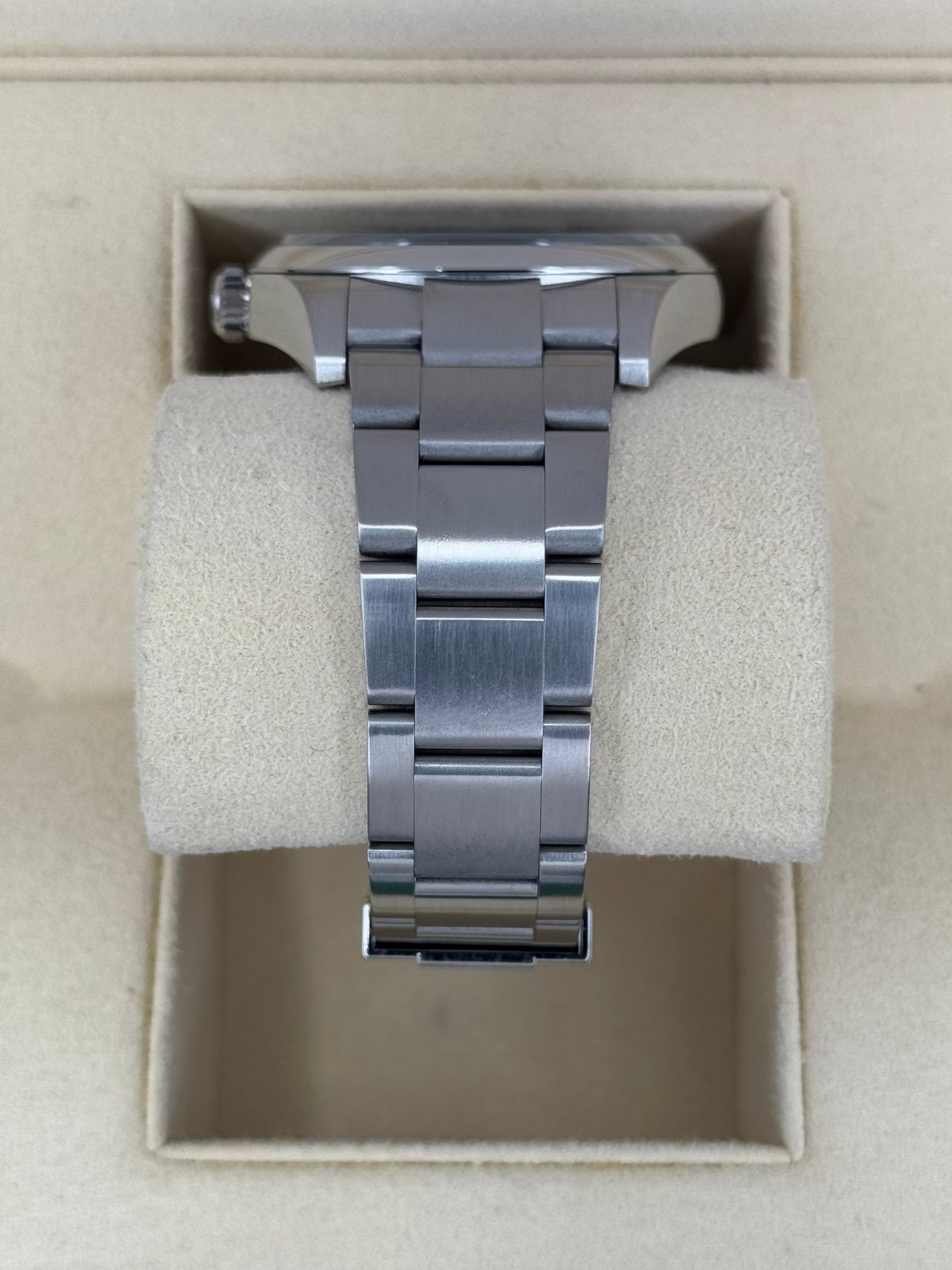 2018 Rolex Oyster Perpetual 39mm 114300 Grape Dialr - Image 4