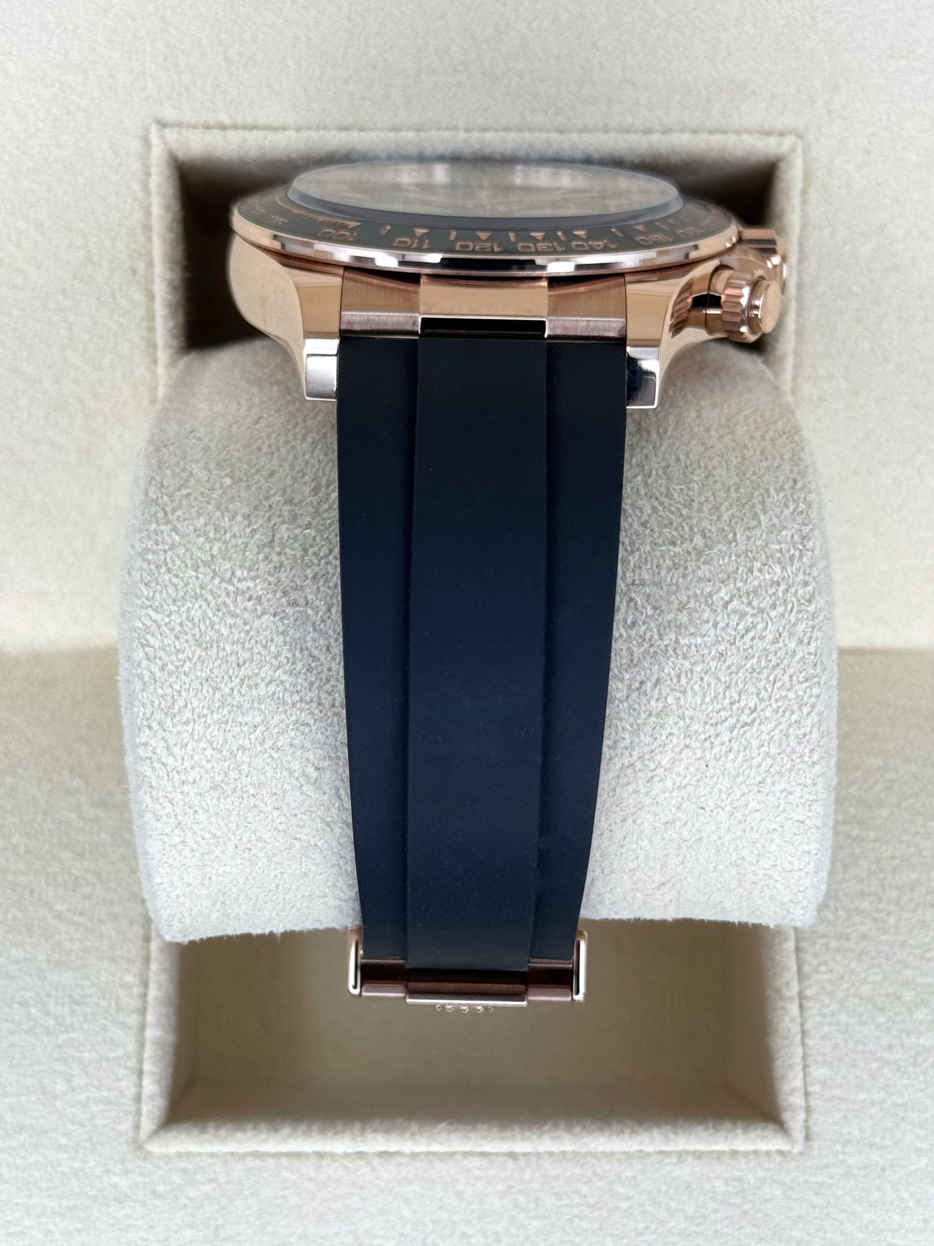 NEW 2024 Rolex Daytona 40mm 126515LN Rose Gold Oysterflex Black Dial Dial - Image 3