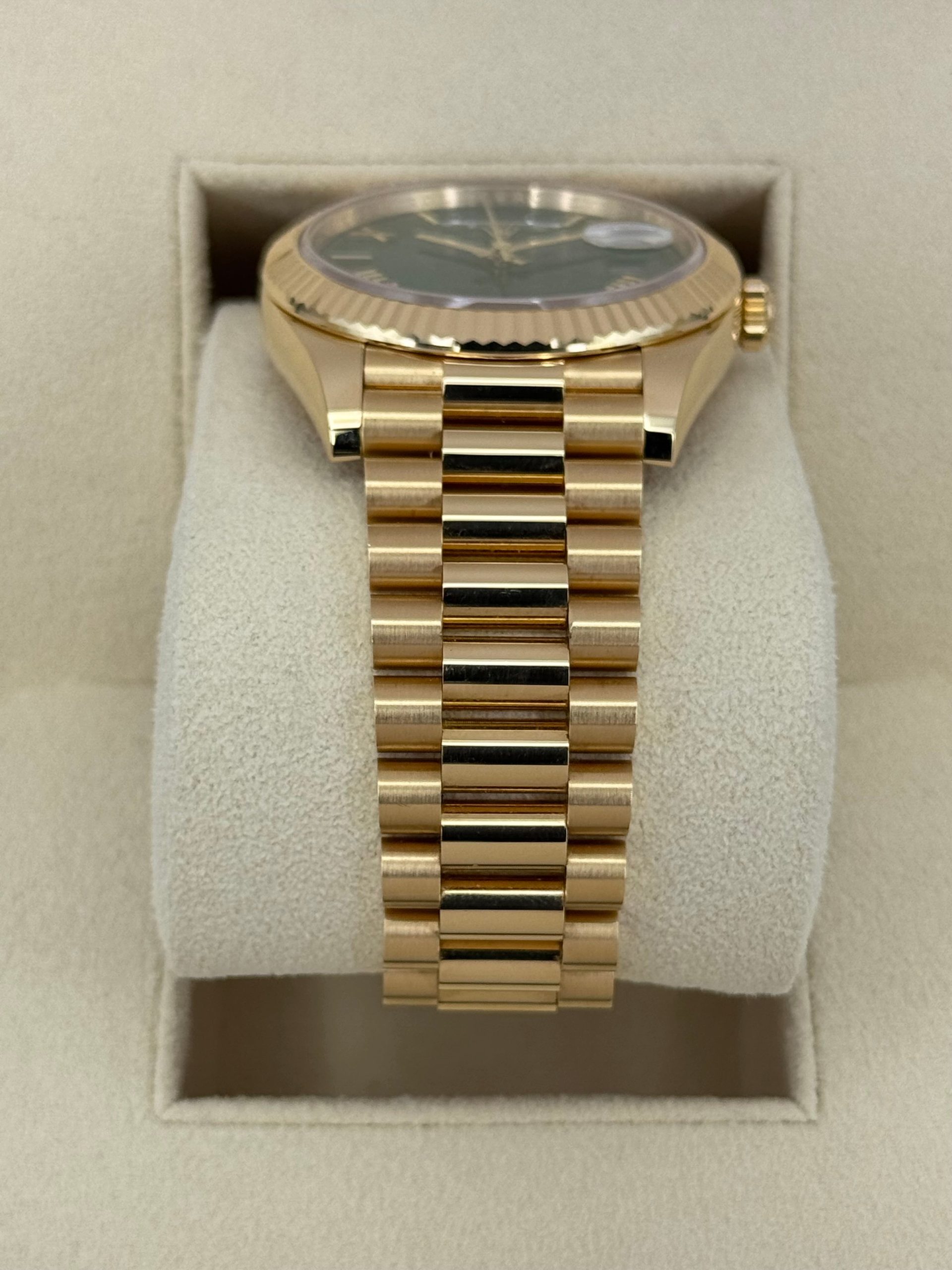 2023 Rolex Day-Date 40mm 228238 Presidential Green Dial - Image 4