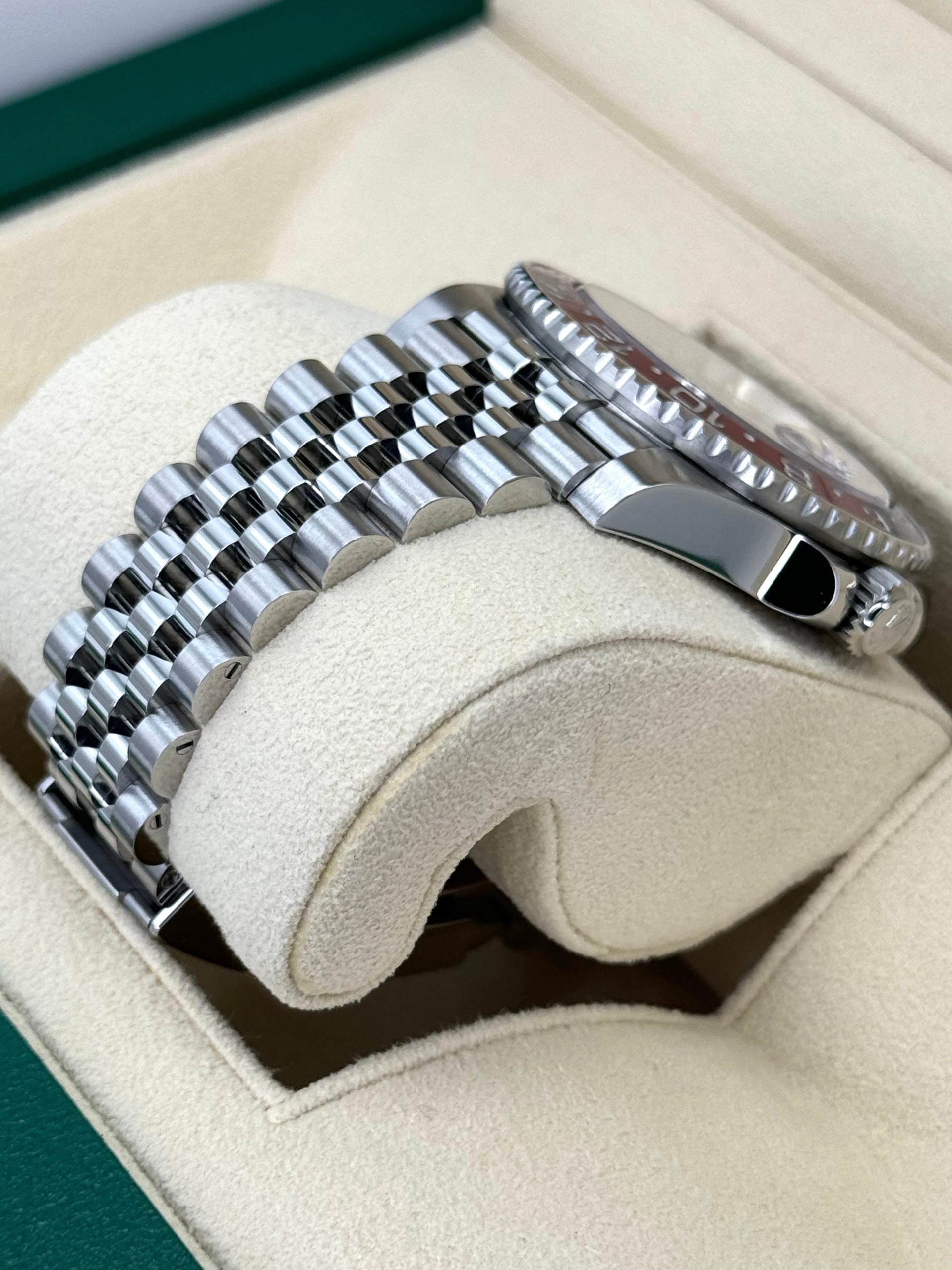 NEW 2024 Rolex GMT-Master II "Pepsi" 40mm 126710BLRO Jubilee - Image 5