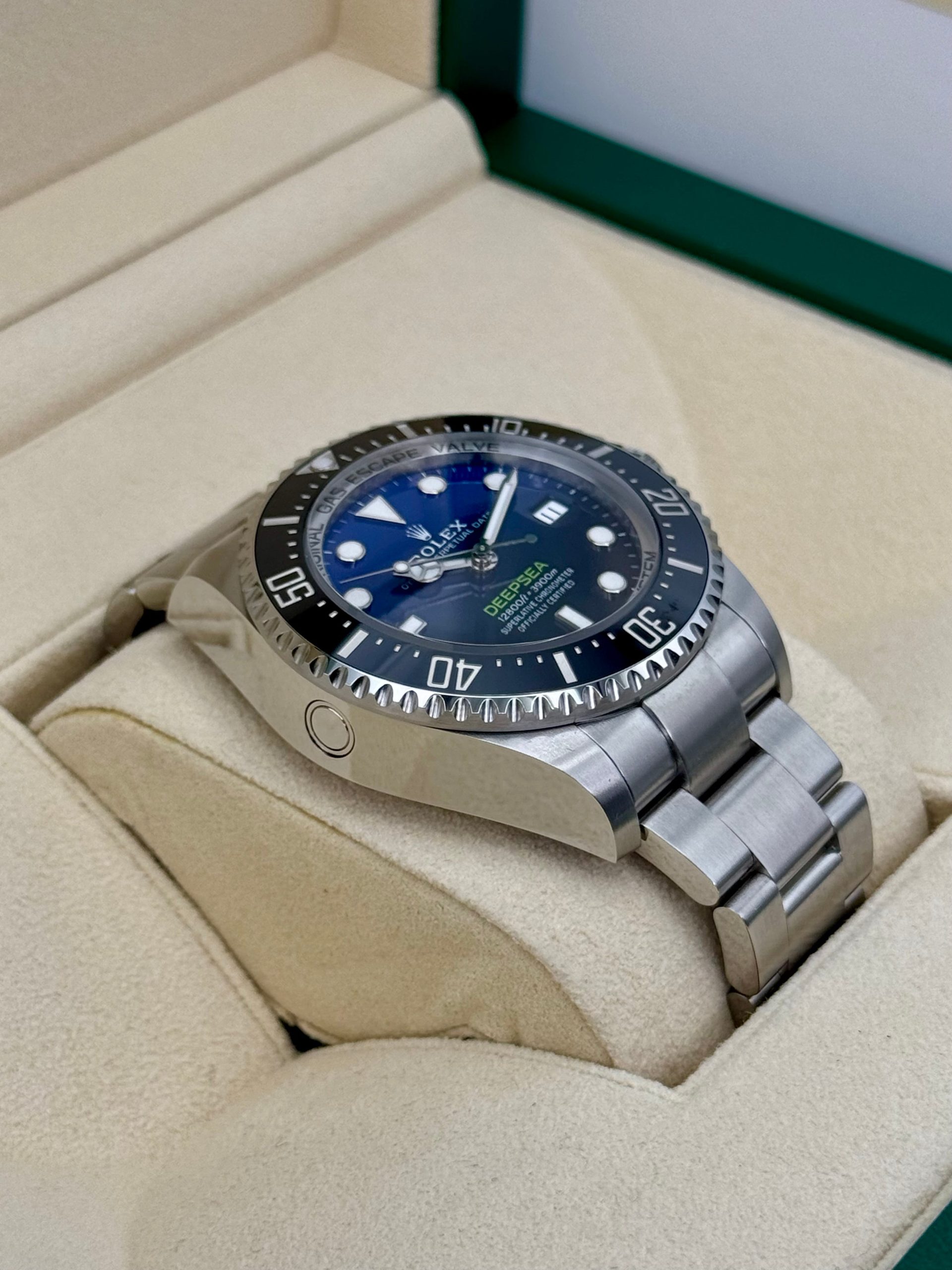 NEW 2025 Rolex Deepsea "James Cameron" 44mm 136660 Blue Dial - Image 6