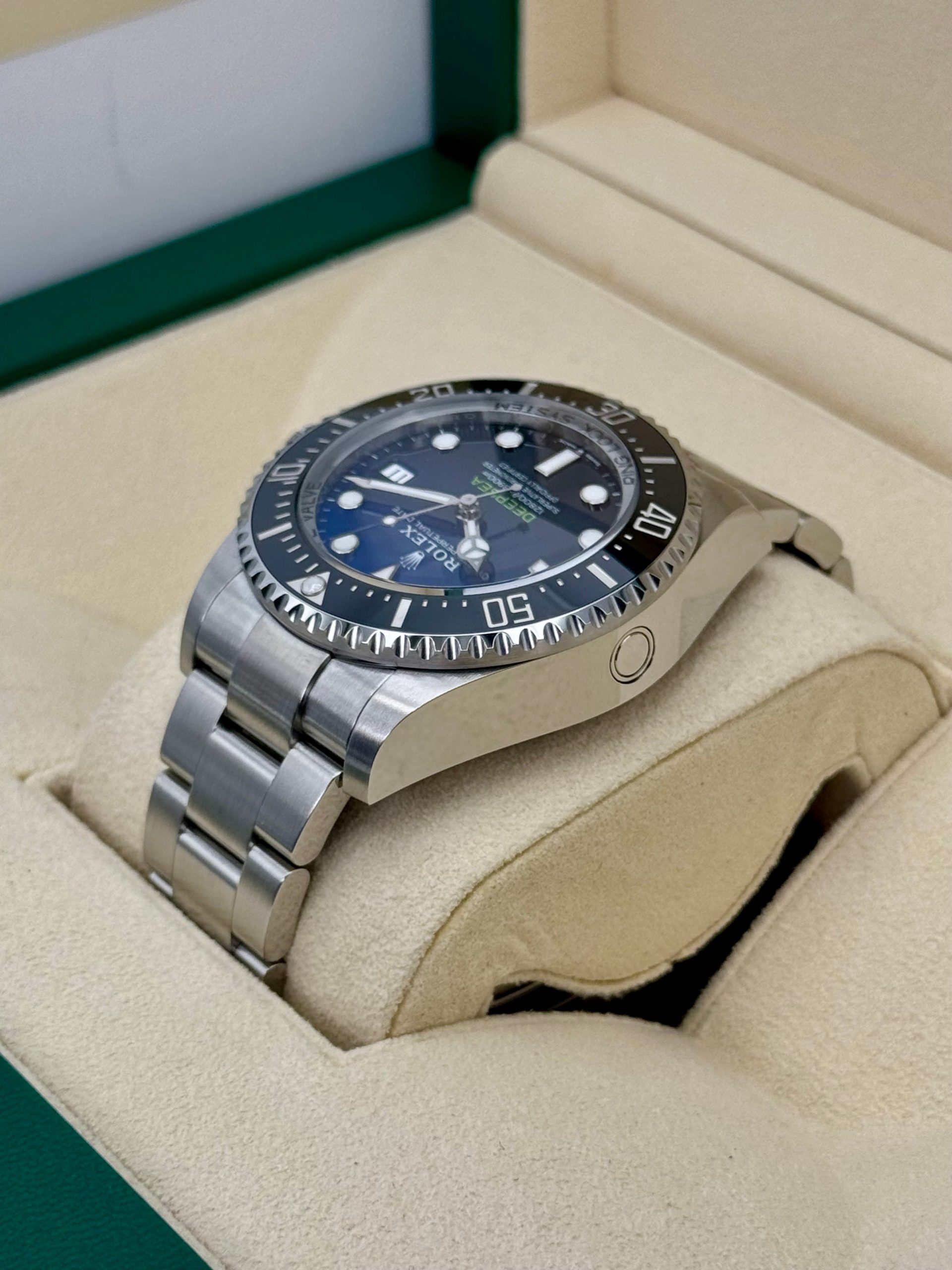 NEW 2025 Rolex Deepsea "James Cameron" 44mm 136660 Blue Dial - Image 7
