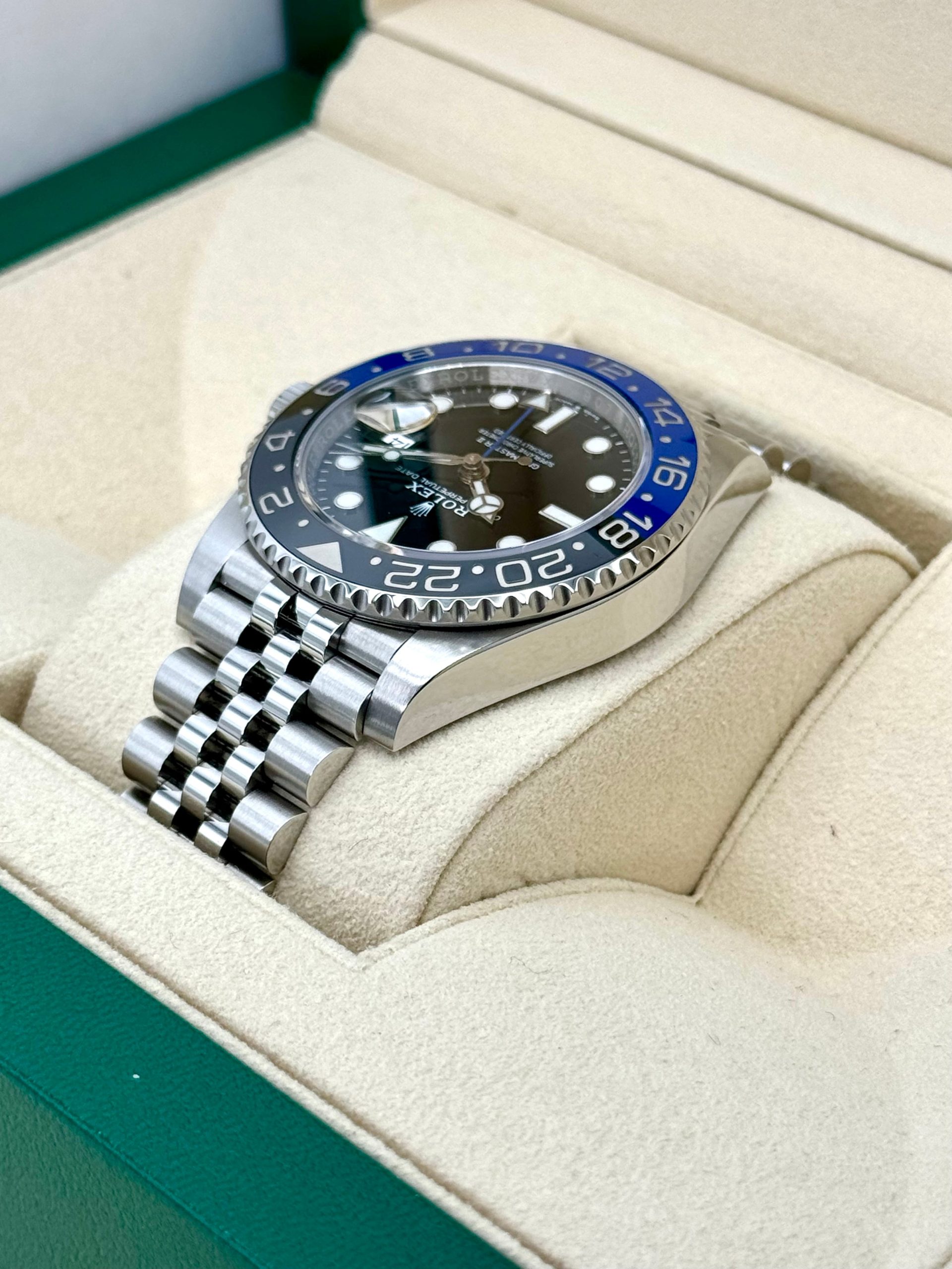 2019 Rolex GMT-Master II “Batgirl” 40mm 126710BLNR Jubilee Black Dial - Image 7