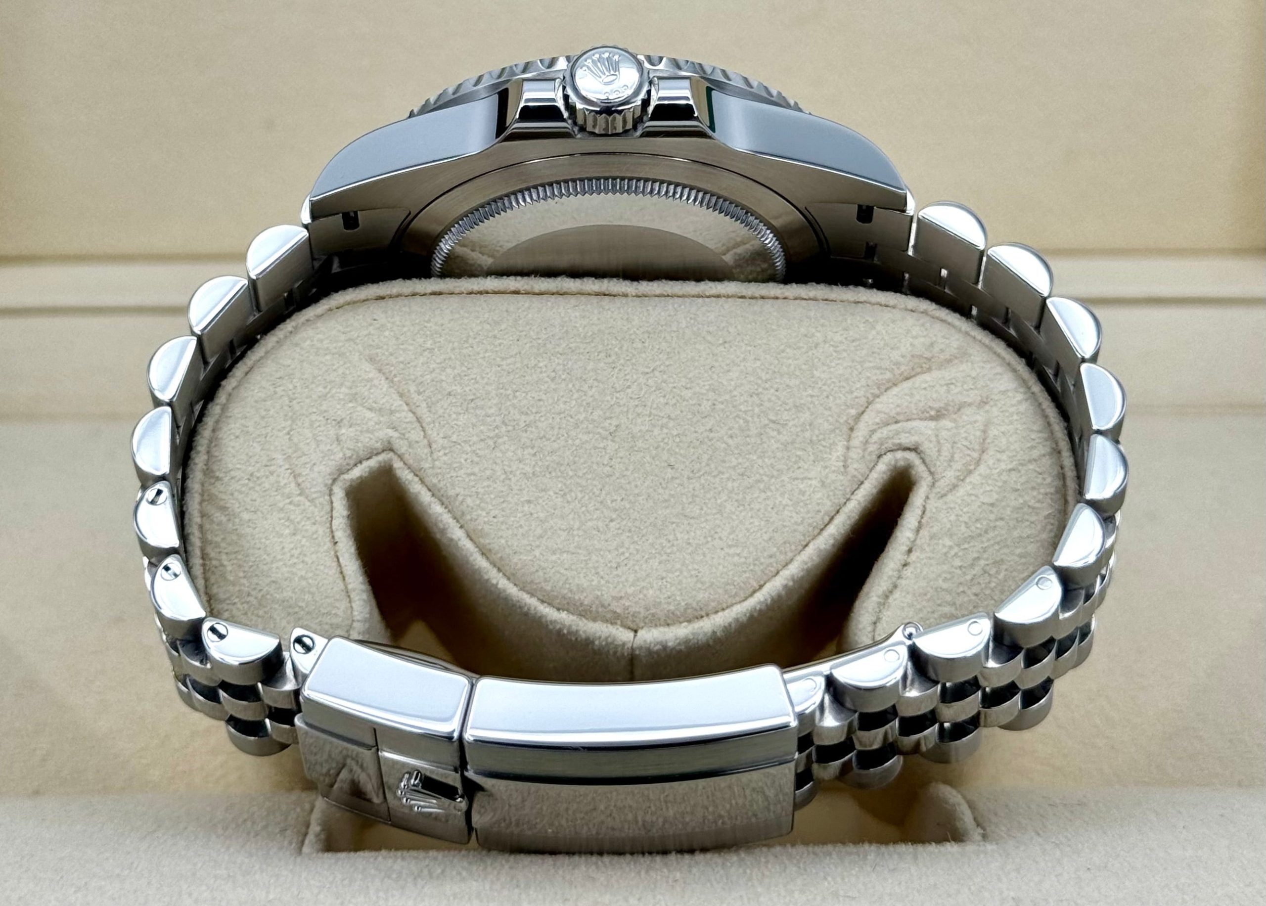 2019 Rolex GMT-Master II “Batgirl” 40mm 126710BLNR Jubilee Black Dial - Image 9