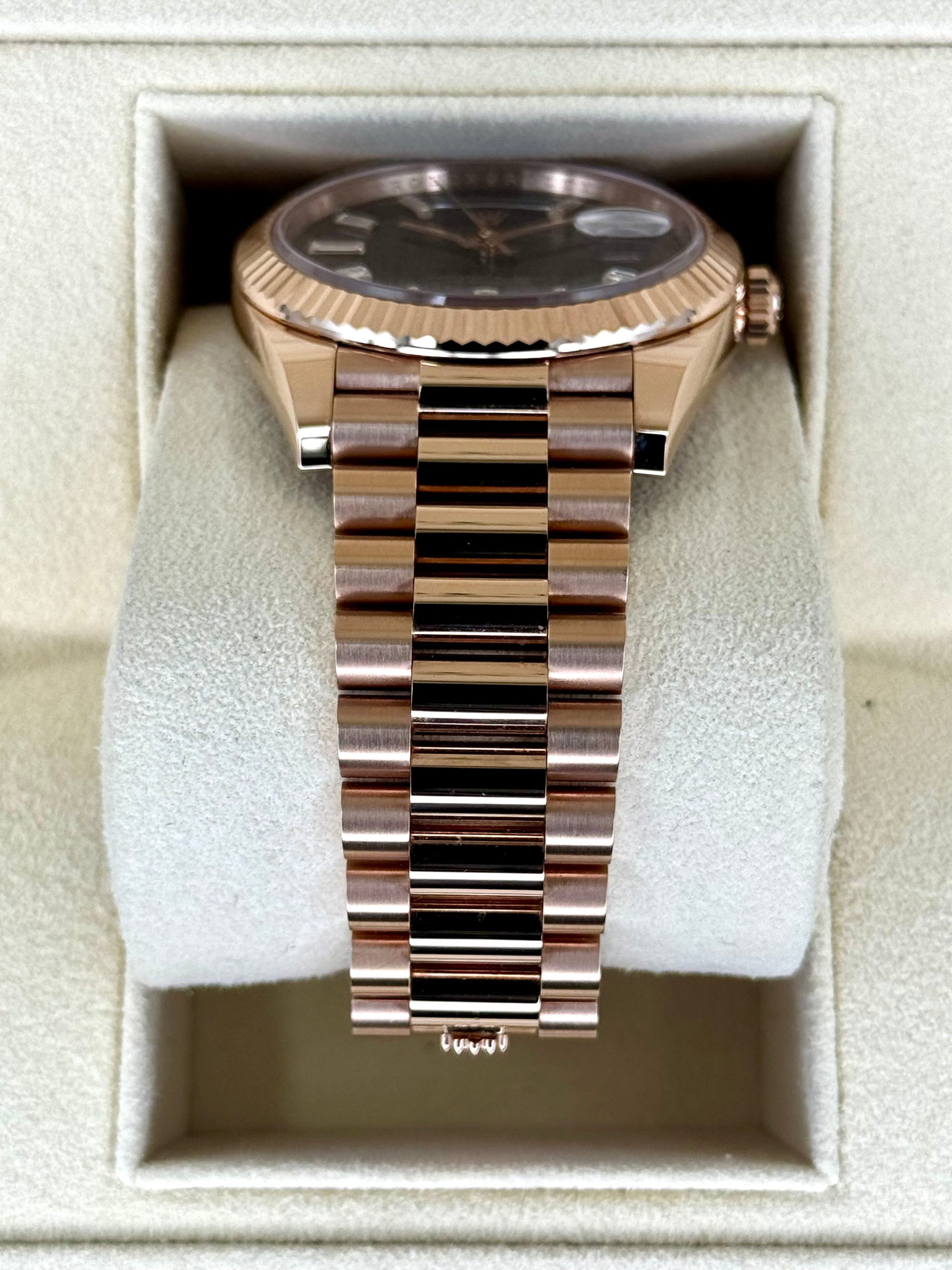 NEW Rolex Day-Date 40mm 228235 Rose Gold Chocolate Baguette Dial - Image 3