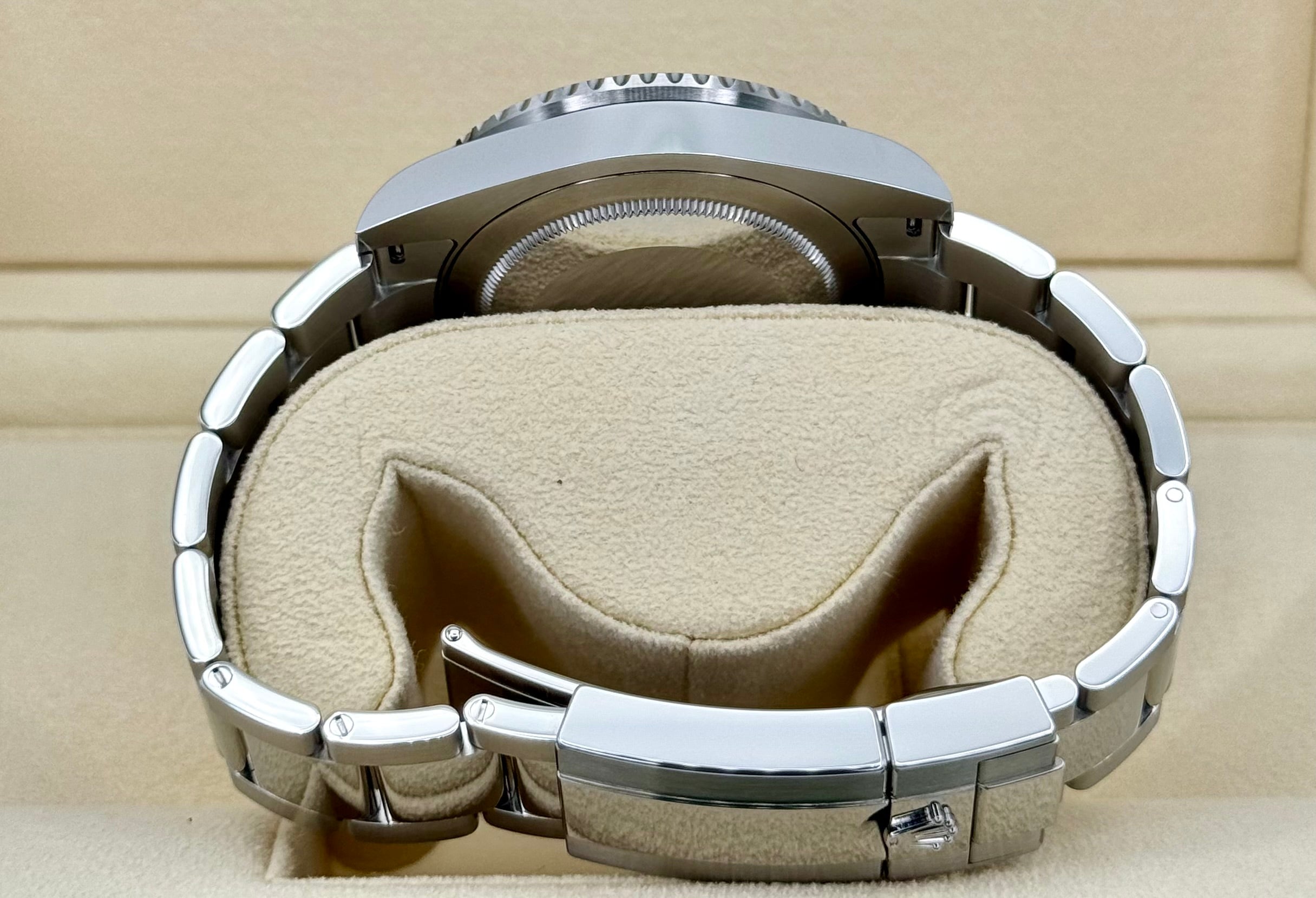 NEW 2024 Rolex GMT-Master II "Pepsi" 40mm 126710BLRO Oyster - Image 10