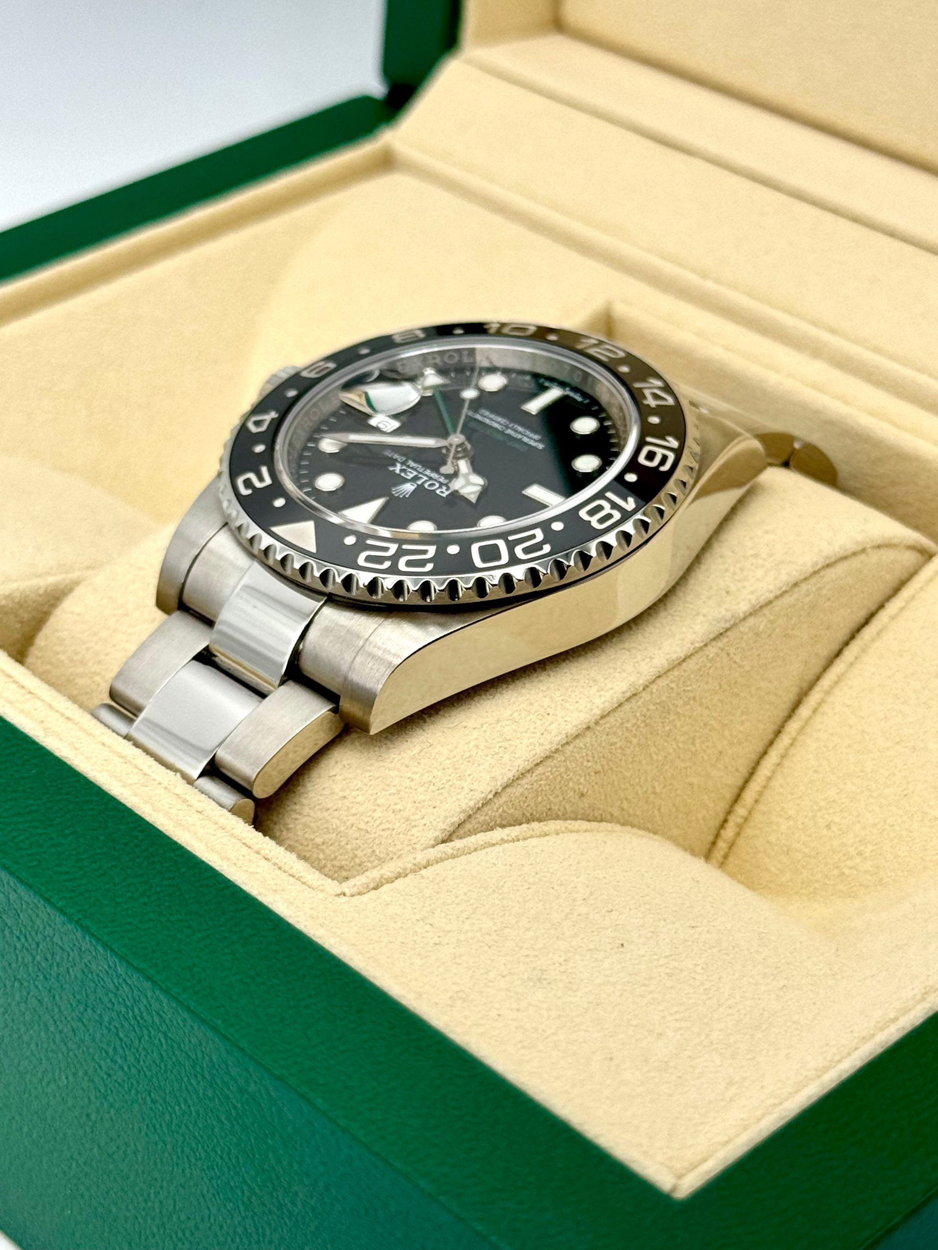 2018 Rolex GMT-Master II 40mm 116710LN Stainless Steel Black Dial - Image 7