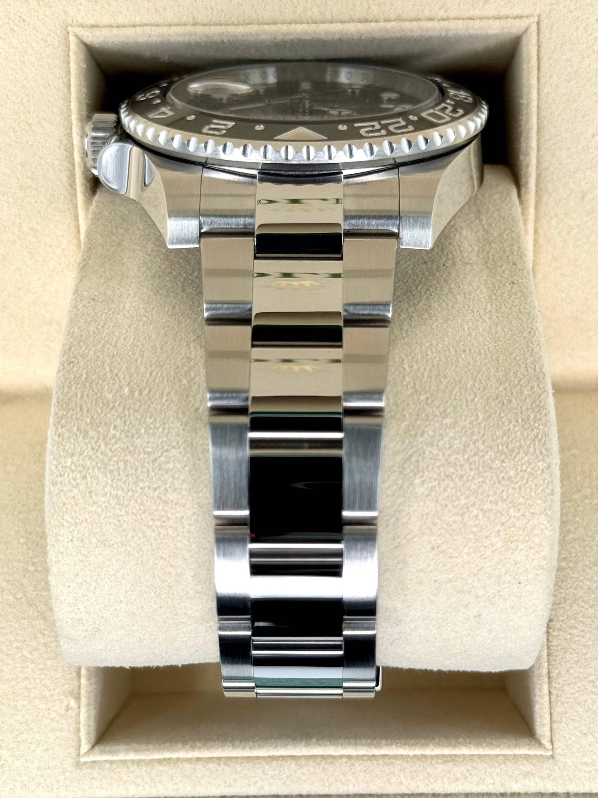 2015 Rolex GMT-Master II 40mm 116710LN Stainless Steel Black Dial - Image 4