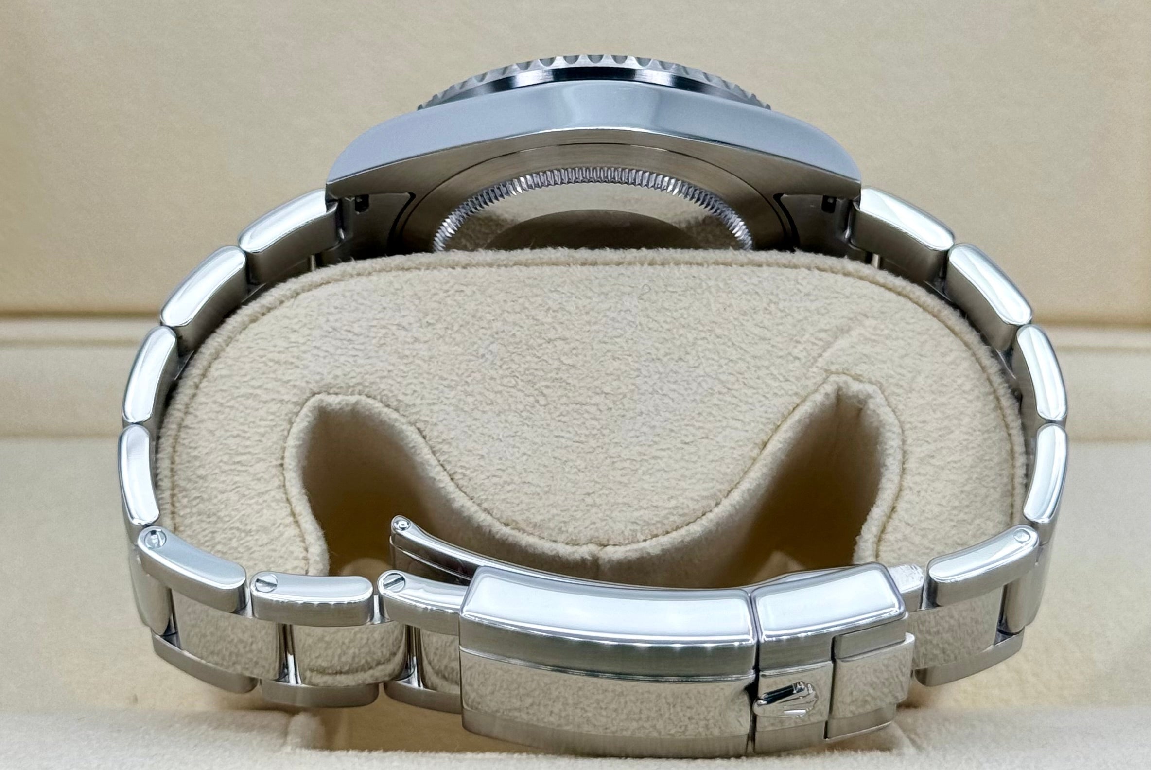 2015 Rolex GMT-Master II 40mm 116710LN Stainless Steel Black Dial - Image 10