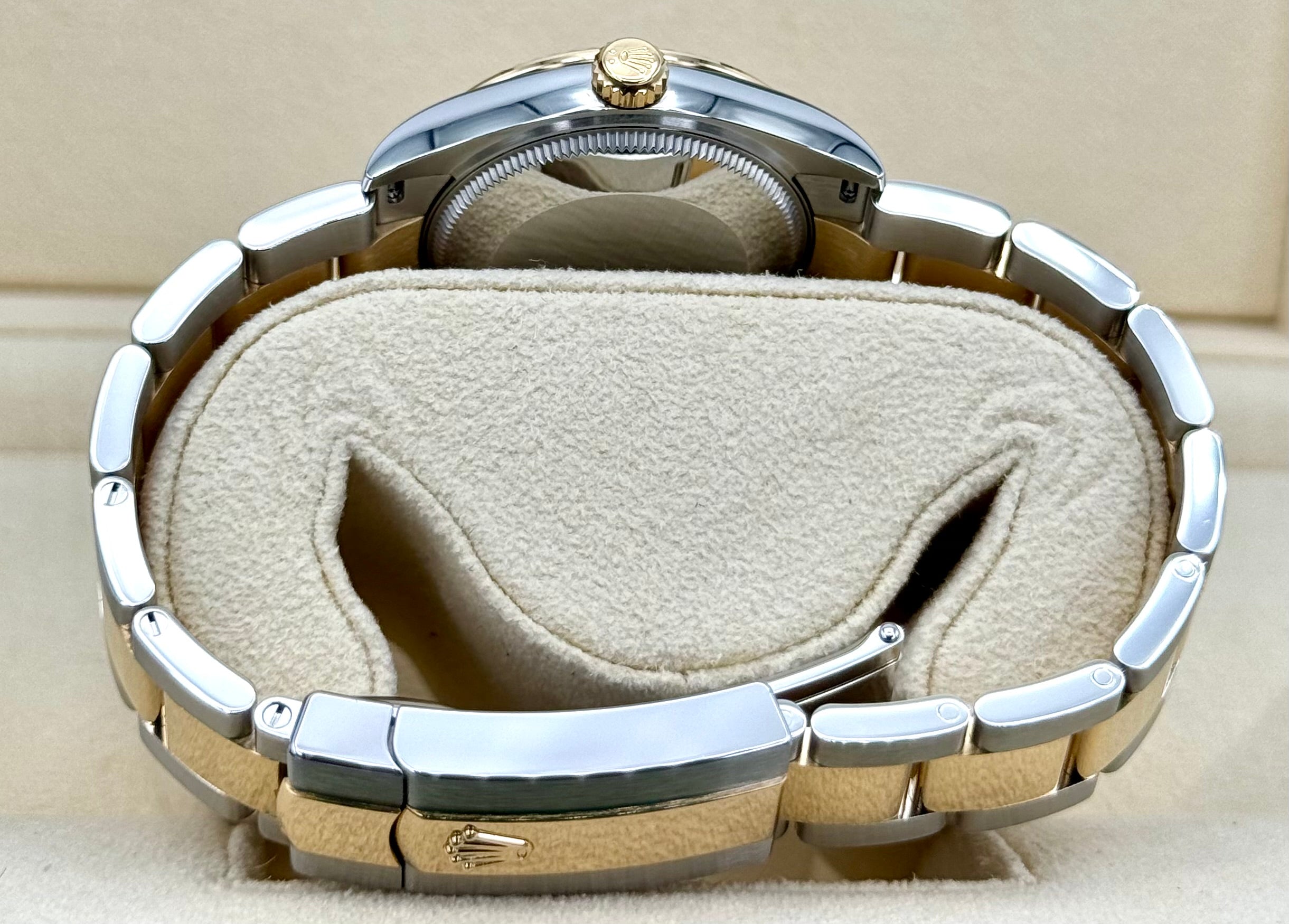 NEW 2024 Rolex Lady Datejust 31mm 278273 Two-Tone Silver Diamond Dial - Image 9