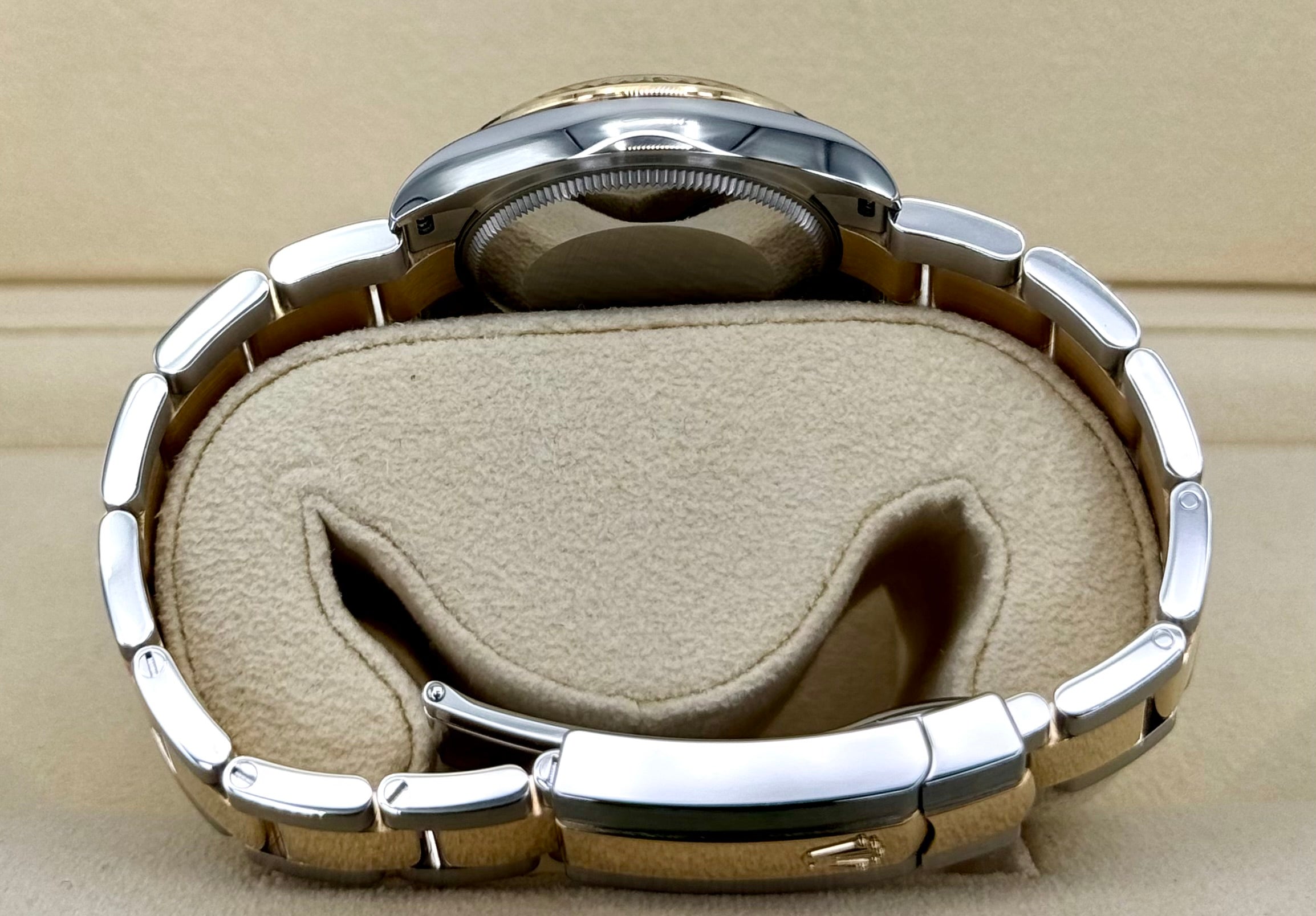 NEW 2024 Rolex Lady Datejust 31mm 278273 Two-Tone Silver Diamond Dial - Image 10