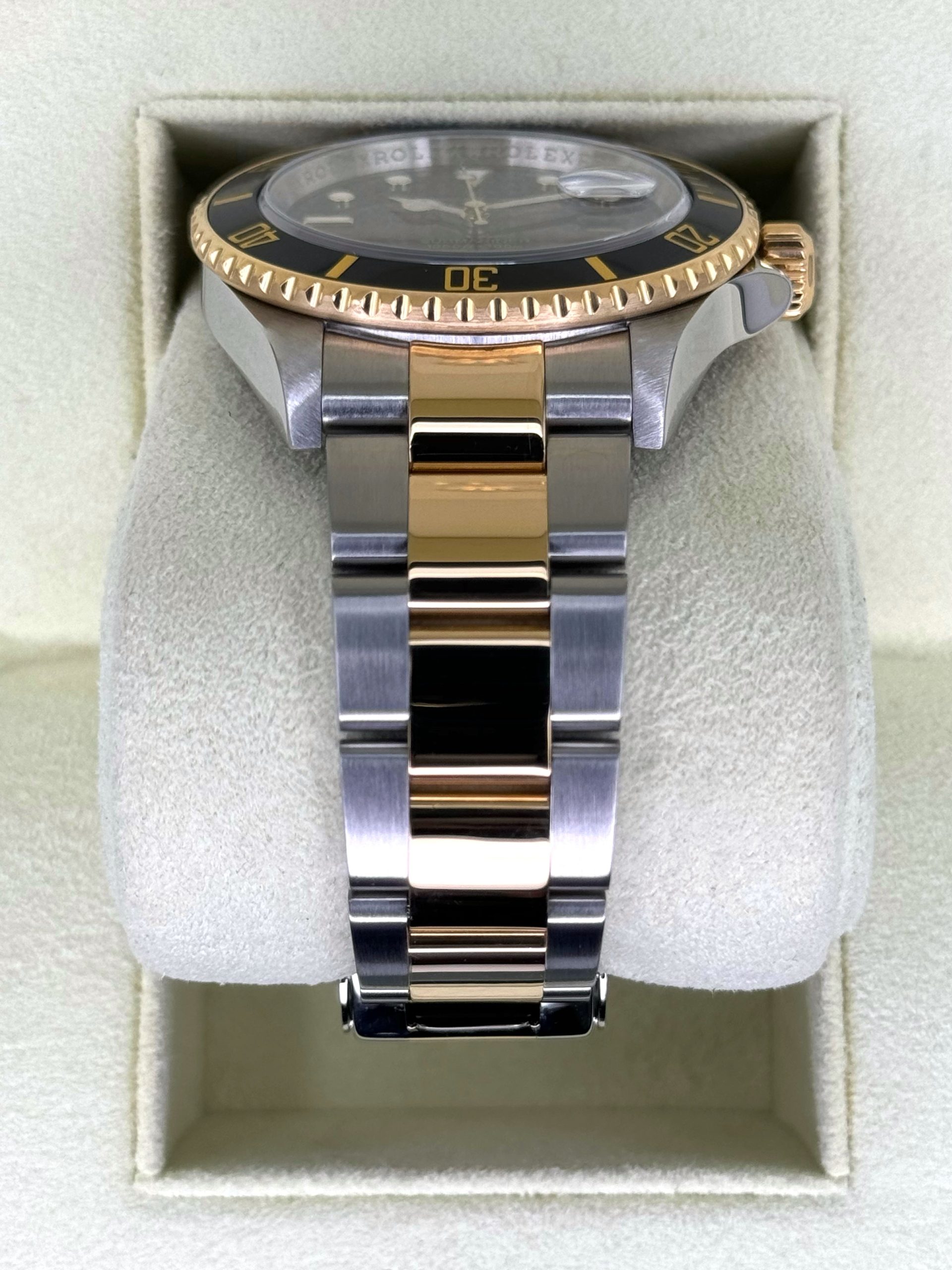 2008 Rolex Submariner 40mm 16613LN Two-Tone Black Dial - Image 3