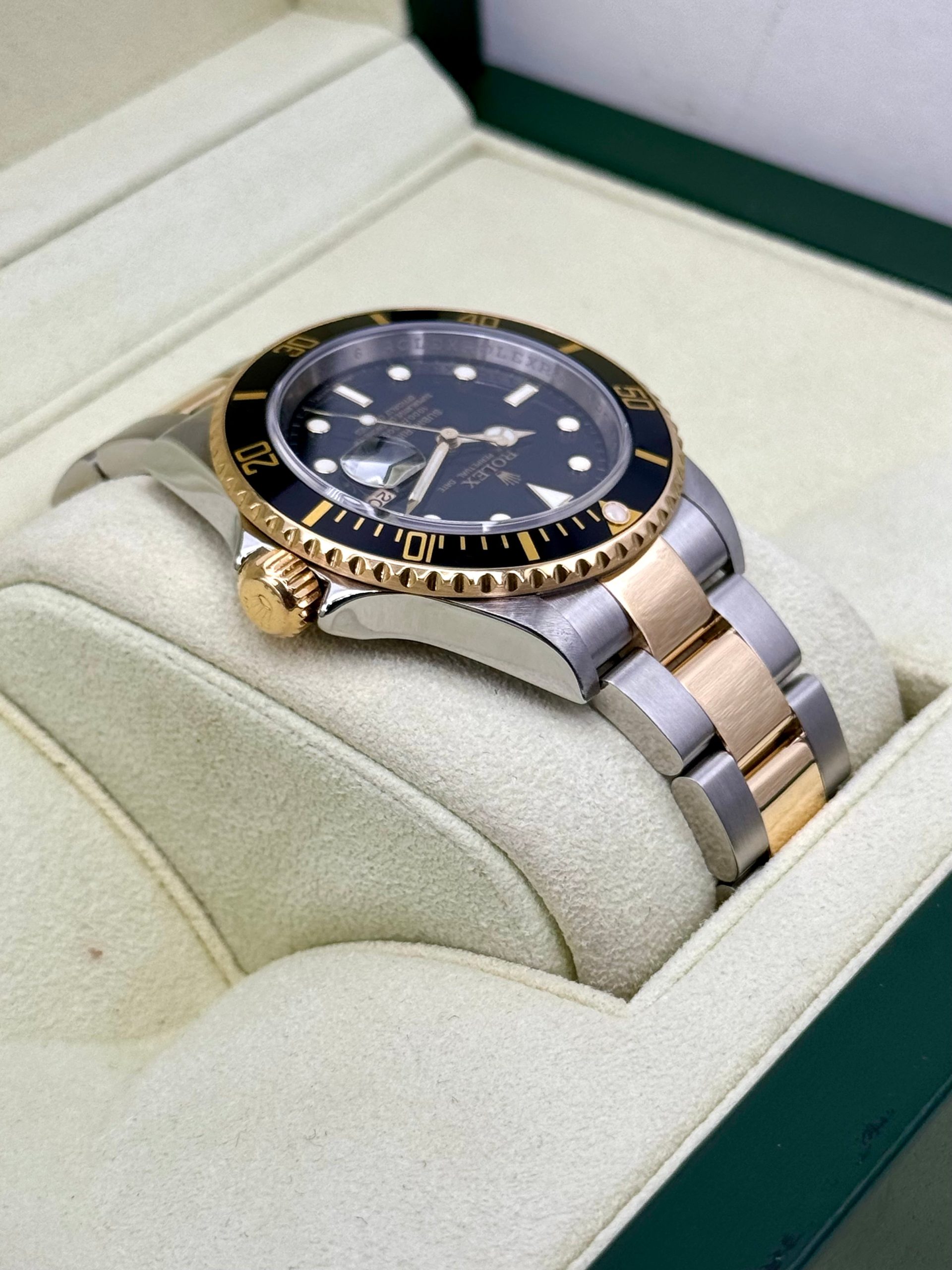 2008 Rolex Submariner 40mm 16613LN Two-Tone Black Dial - Image 7