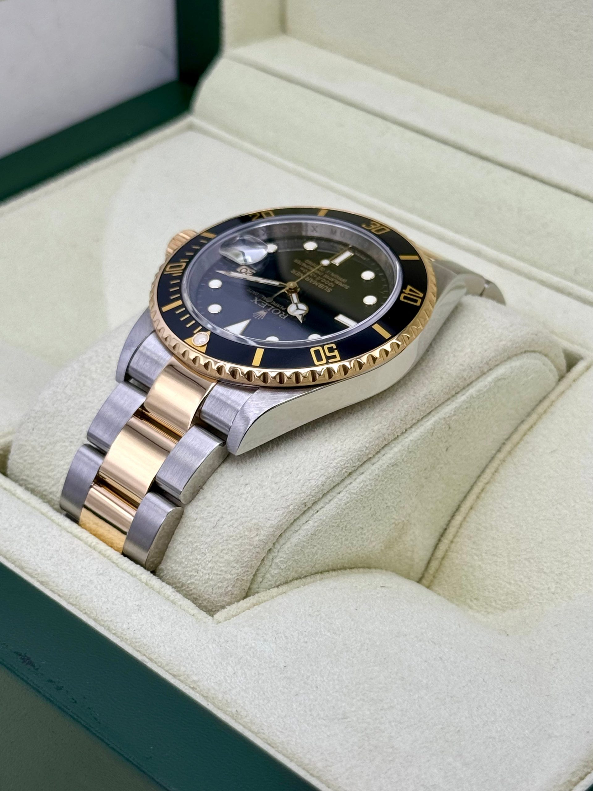 2008 Rolex Submariner 40mm 16613LN Two-Tone Black Dial - Image 8