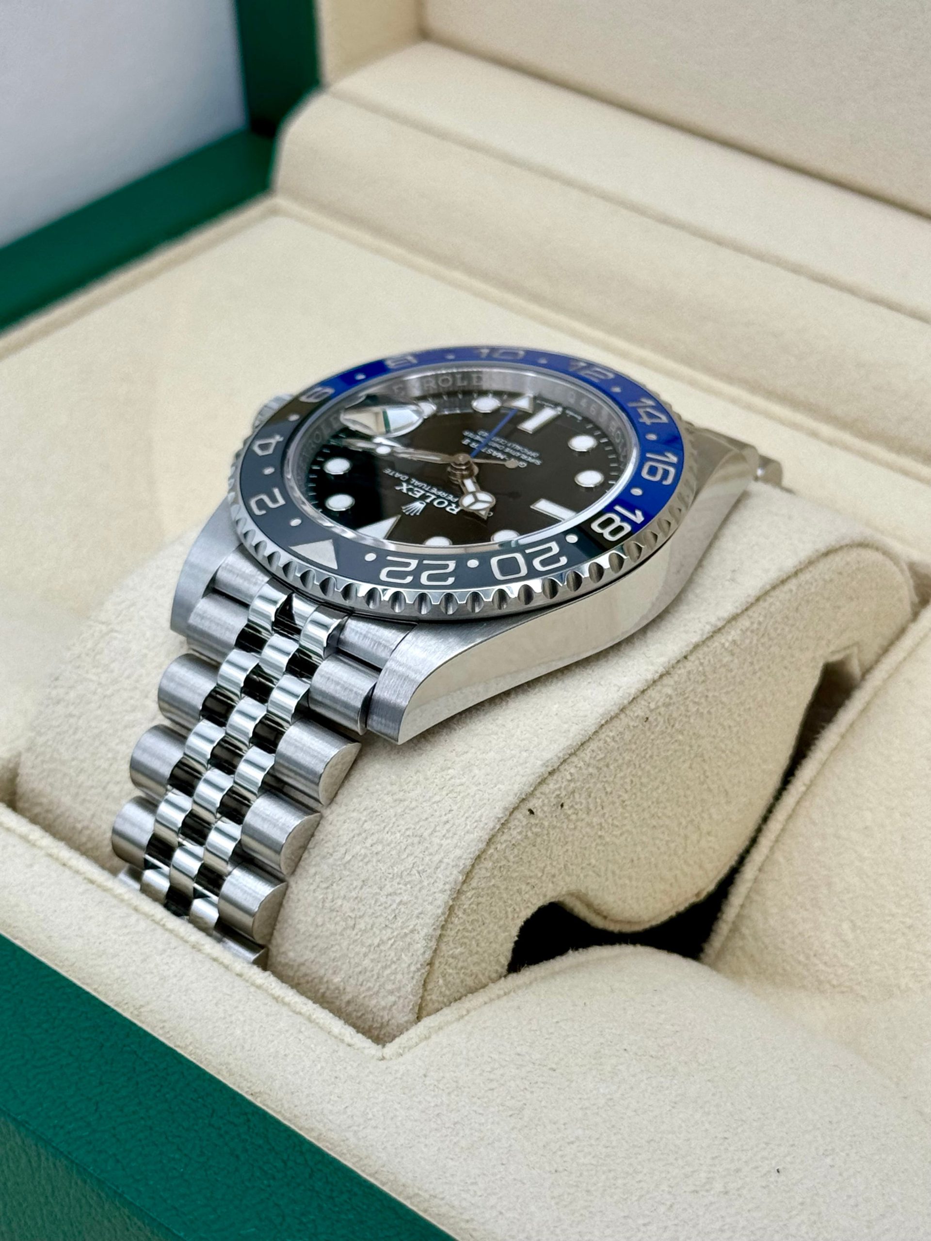 2022 Rolex GMT-Master II "Batgirl" 40mm 126710BLNR Jubilee Black Dial - Image 7