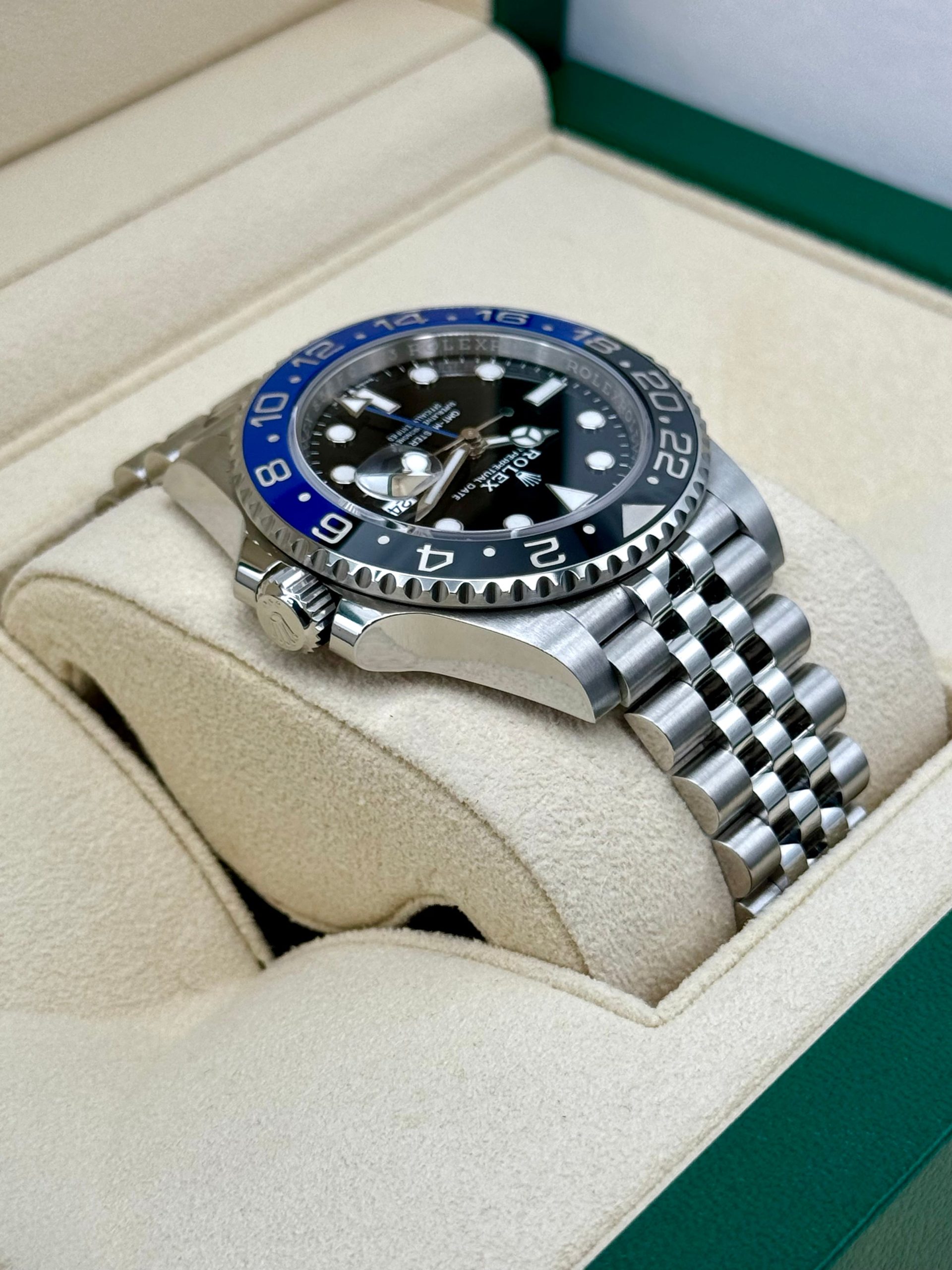 2022 Rolex GMT-Master II "Batgirl" 40mm 126710BLNR Jubilee Black Dial - Image 8