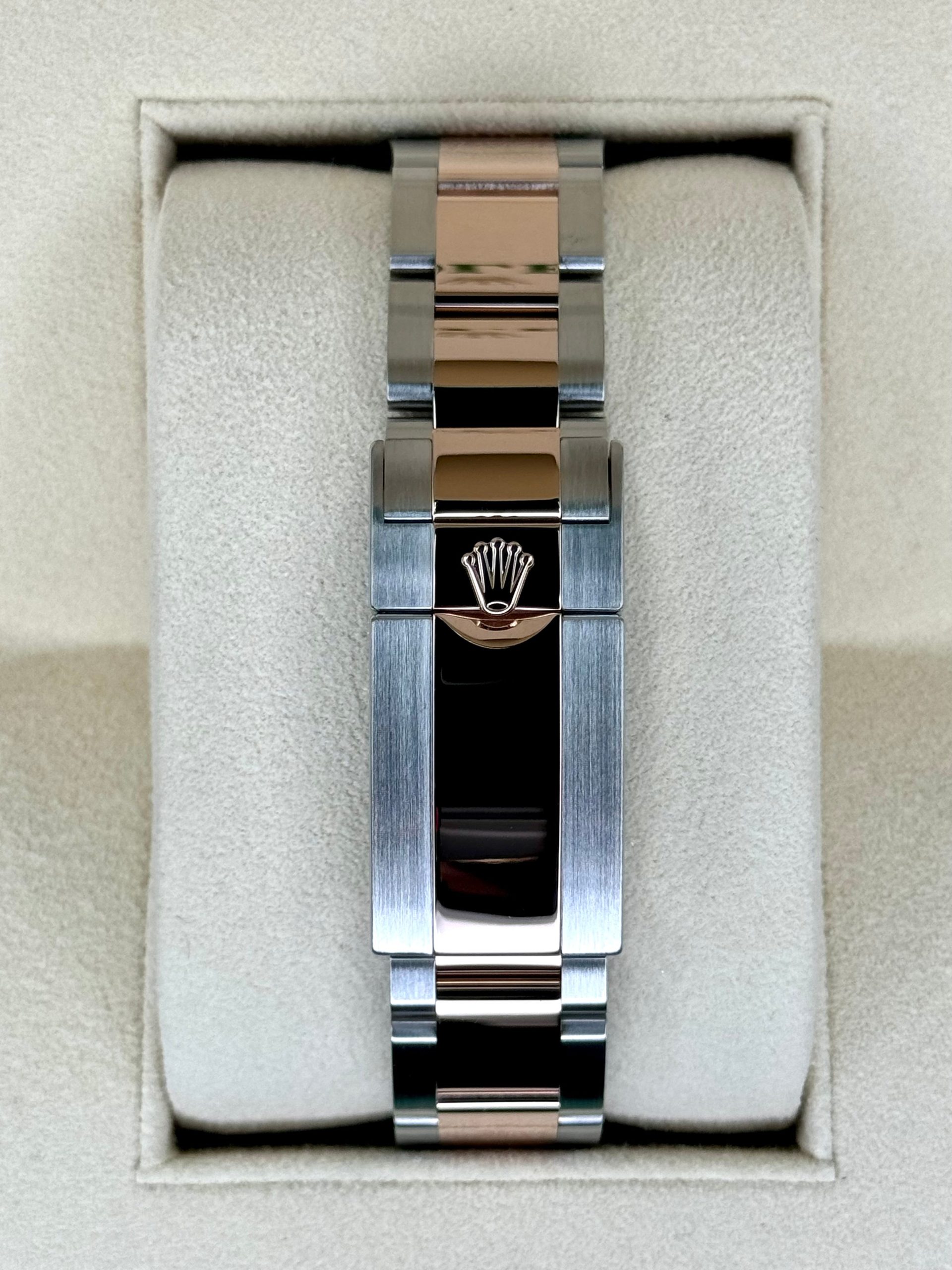 2021 Rolex GMT-Master II "Rootbeer" 40mm 126711CHNR Two-Tone - Image 2