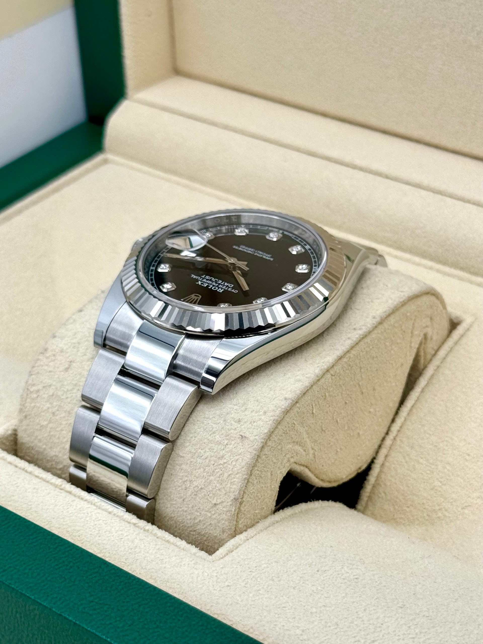 NEW 2024 Rolex Datejust 41mm 126334 Oyster Black Diamond Dial - Image 7