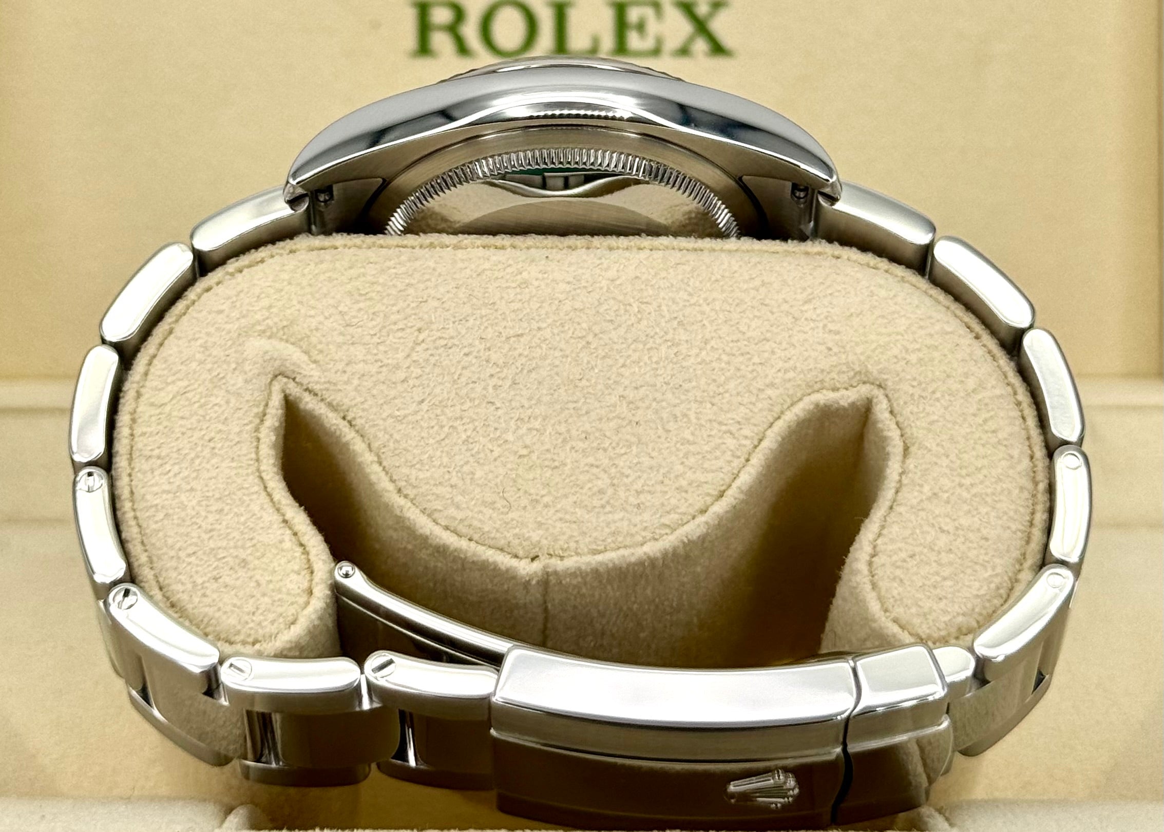 2018 Rolex Datejust 36mm 116234 Stainless Steel Oyster Blue Dial - Image 10