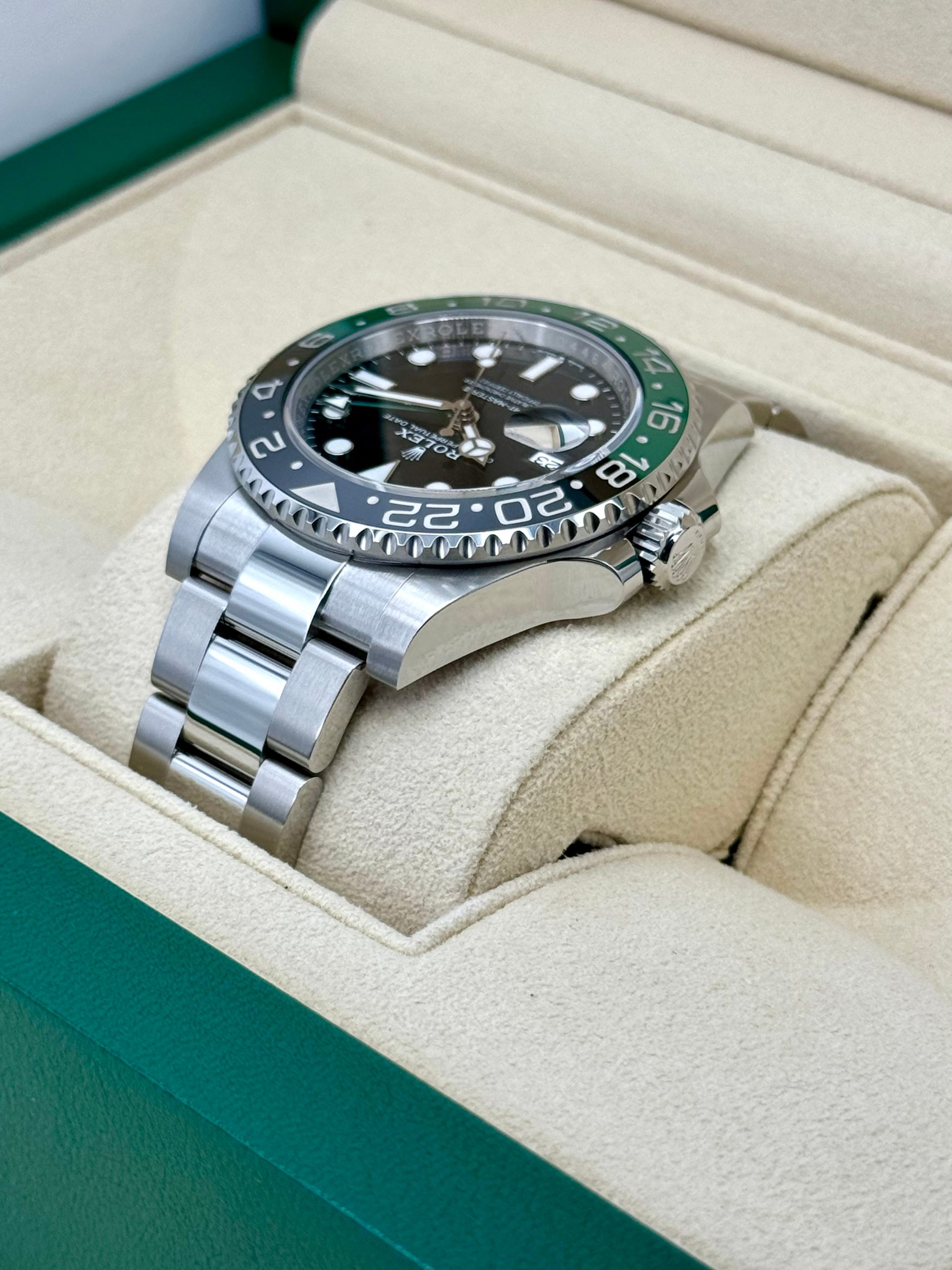 NEW 2024 Rolex GMT-Master II "Sprite" 40mm 126720VTNR Oyster - Image 8