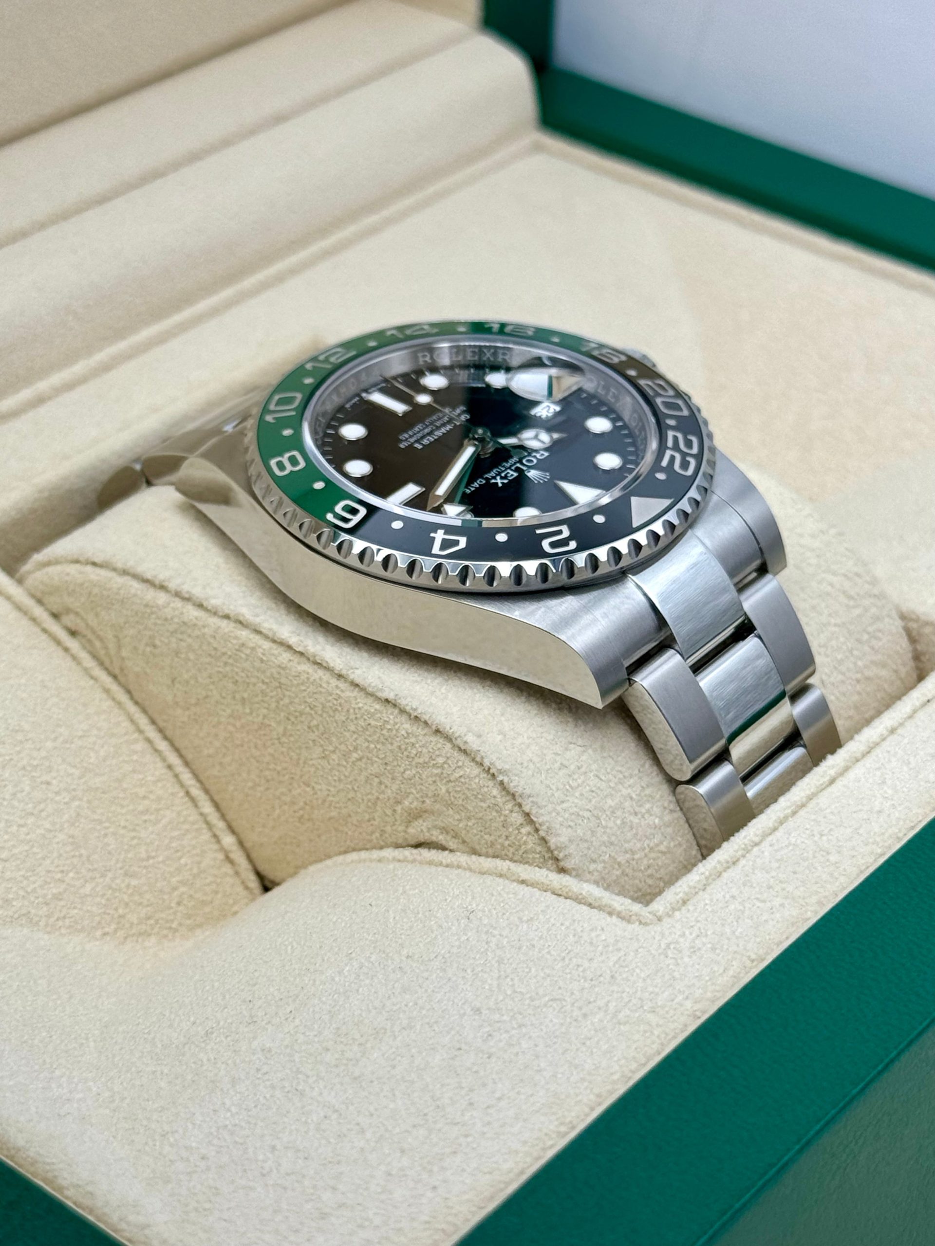 NEW 2024 Rolex GMT-Master II "Sprite" 40mm 126720VTNR Oyster - Image 7