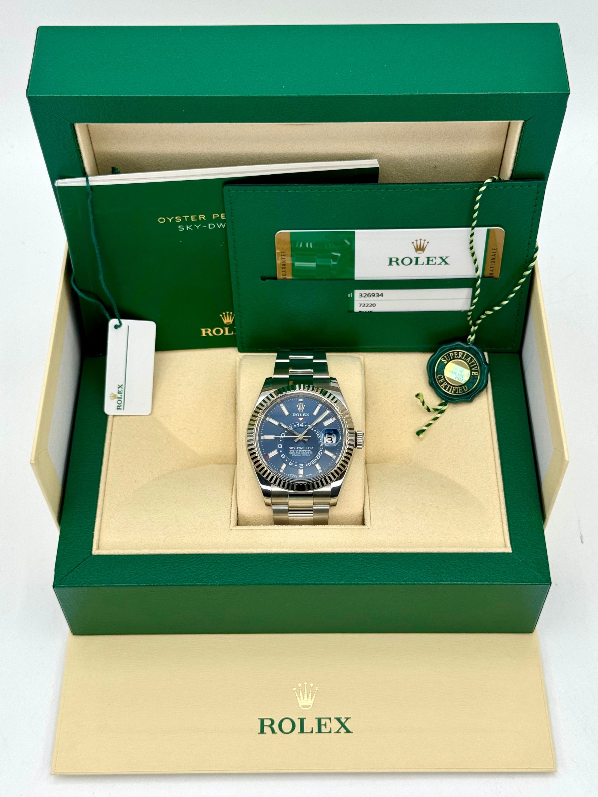 2020 Sky-Dweller 42mm 326934 Stainless Steel Oyster Blue Dial - Image 11