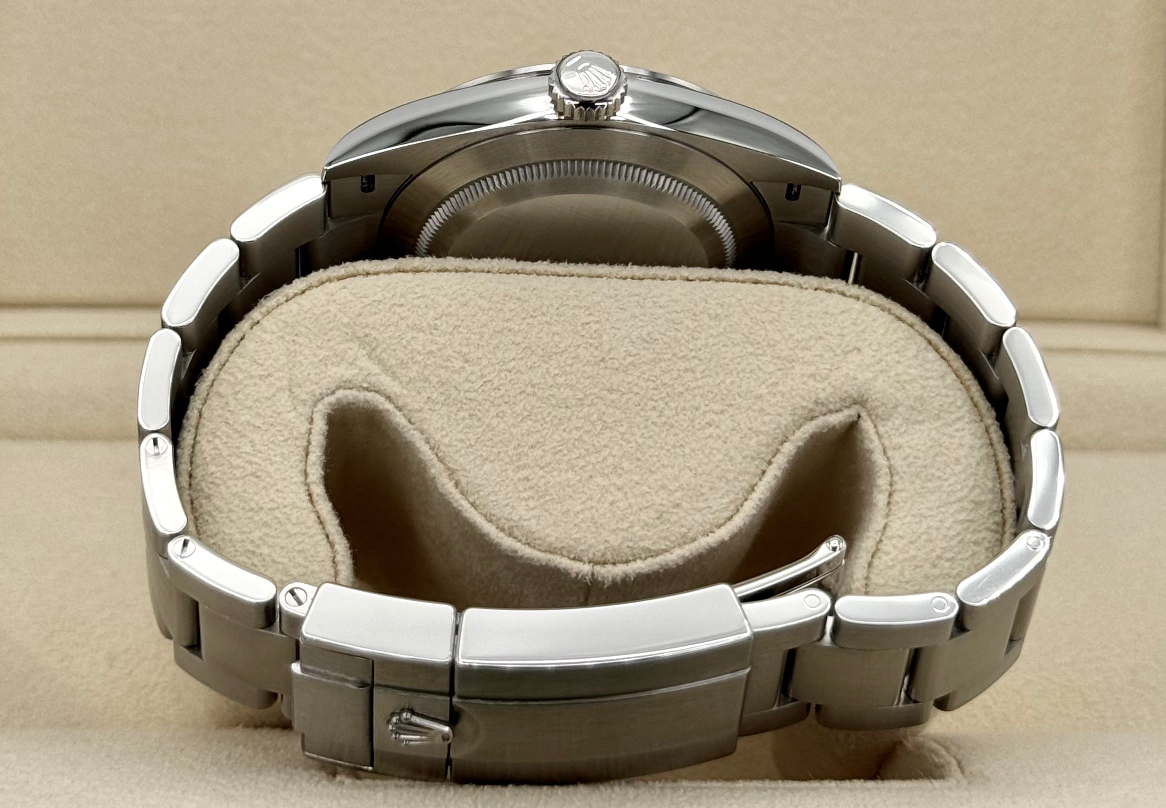 NEW 2024 Rolex Explorer 40mm 224270 Black Dial - Image 9