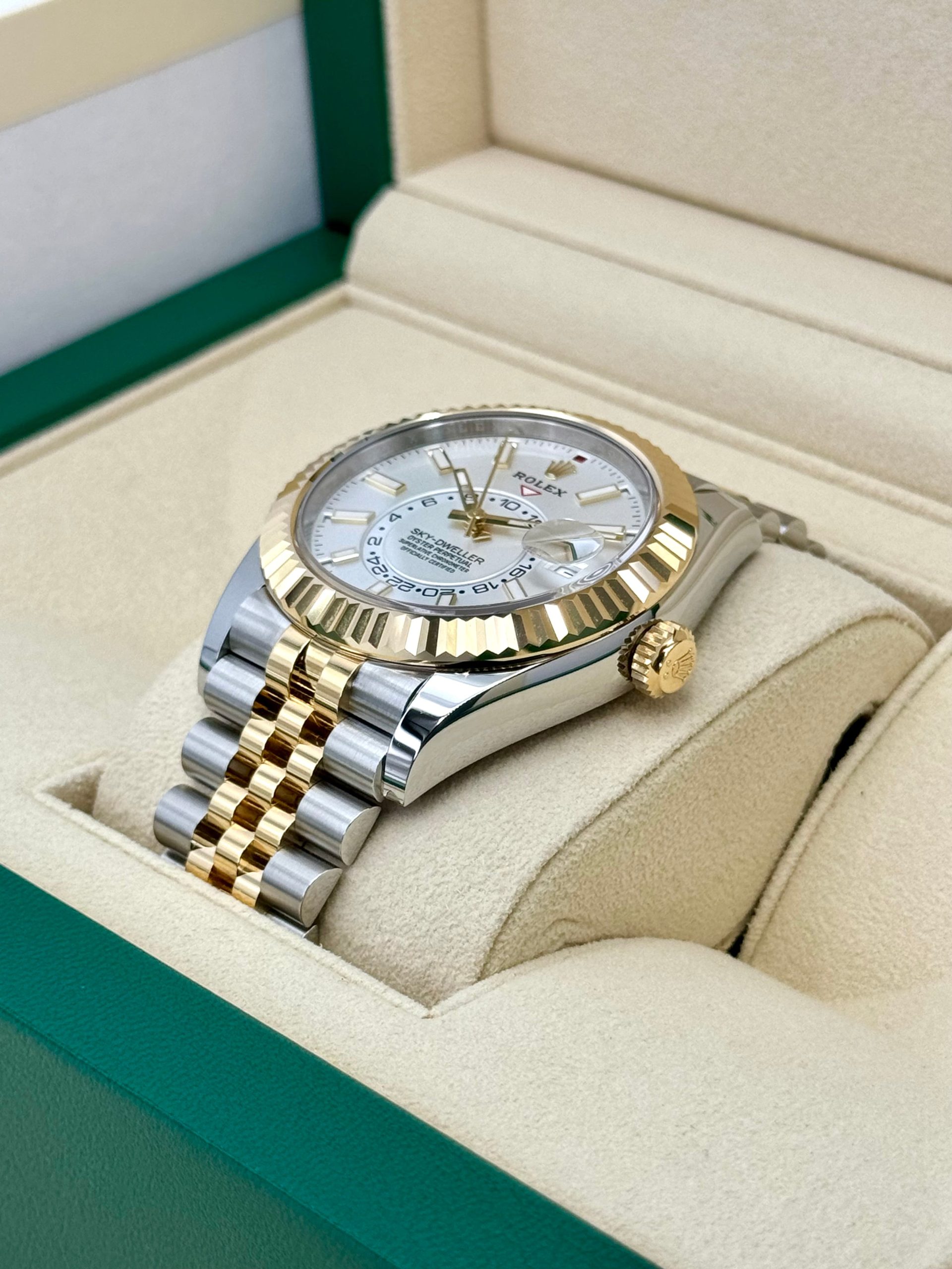 NEW 2024 Rolex Sky-Dweller 42mm 336933 Two-Tone Jubilee White Dial - Image 5
