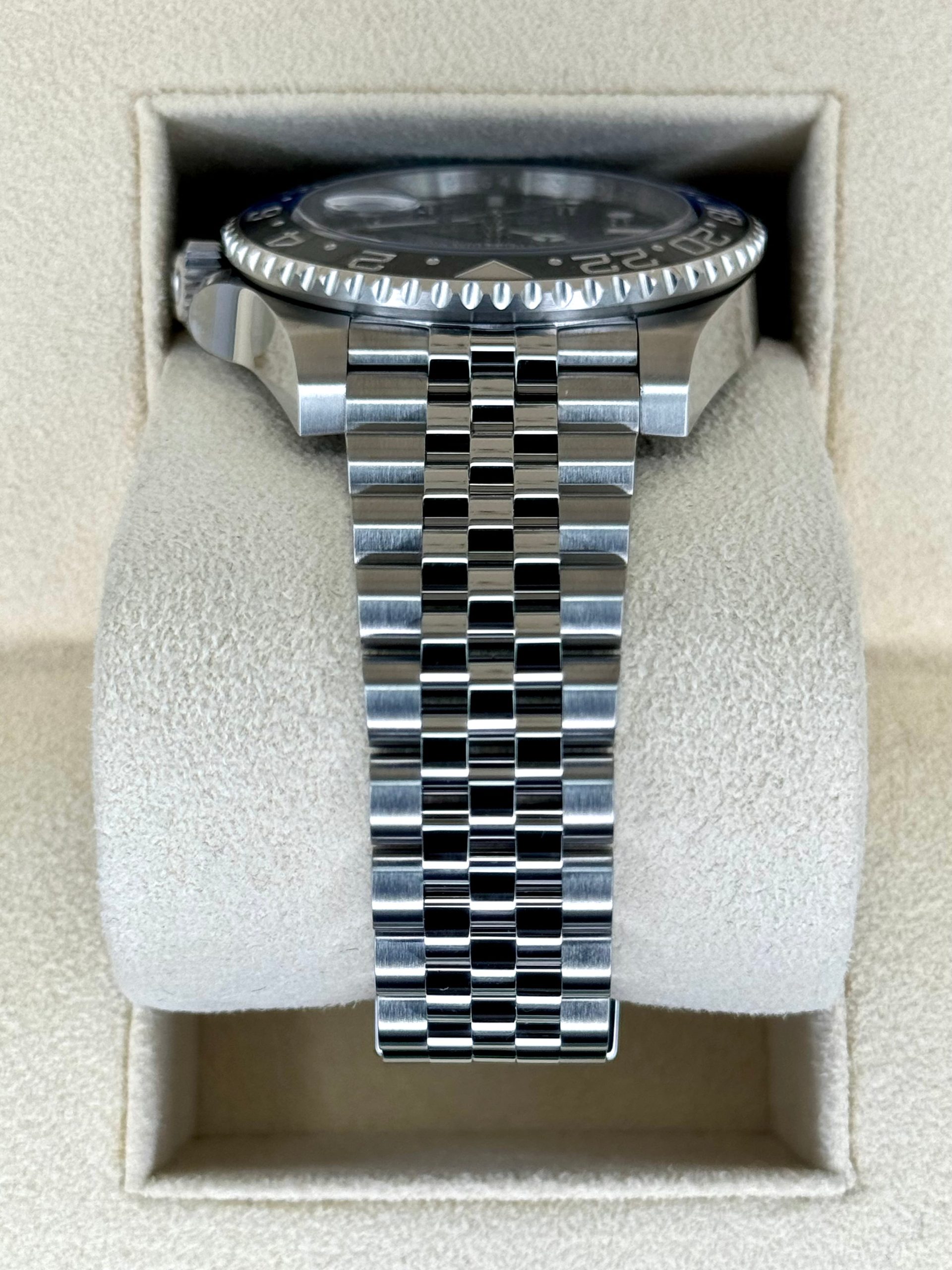 2023 Rolex GMT-Master II "Batgirl" 40mm 126710BLNR Jubilee Black Dial - Image 4