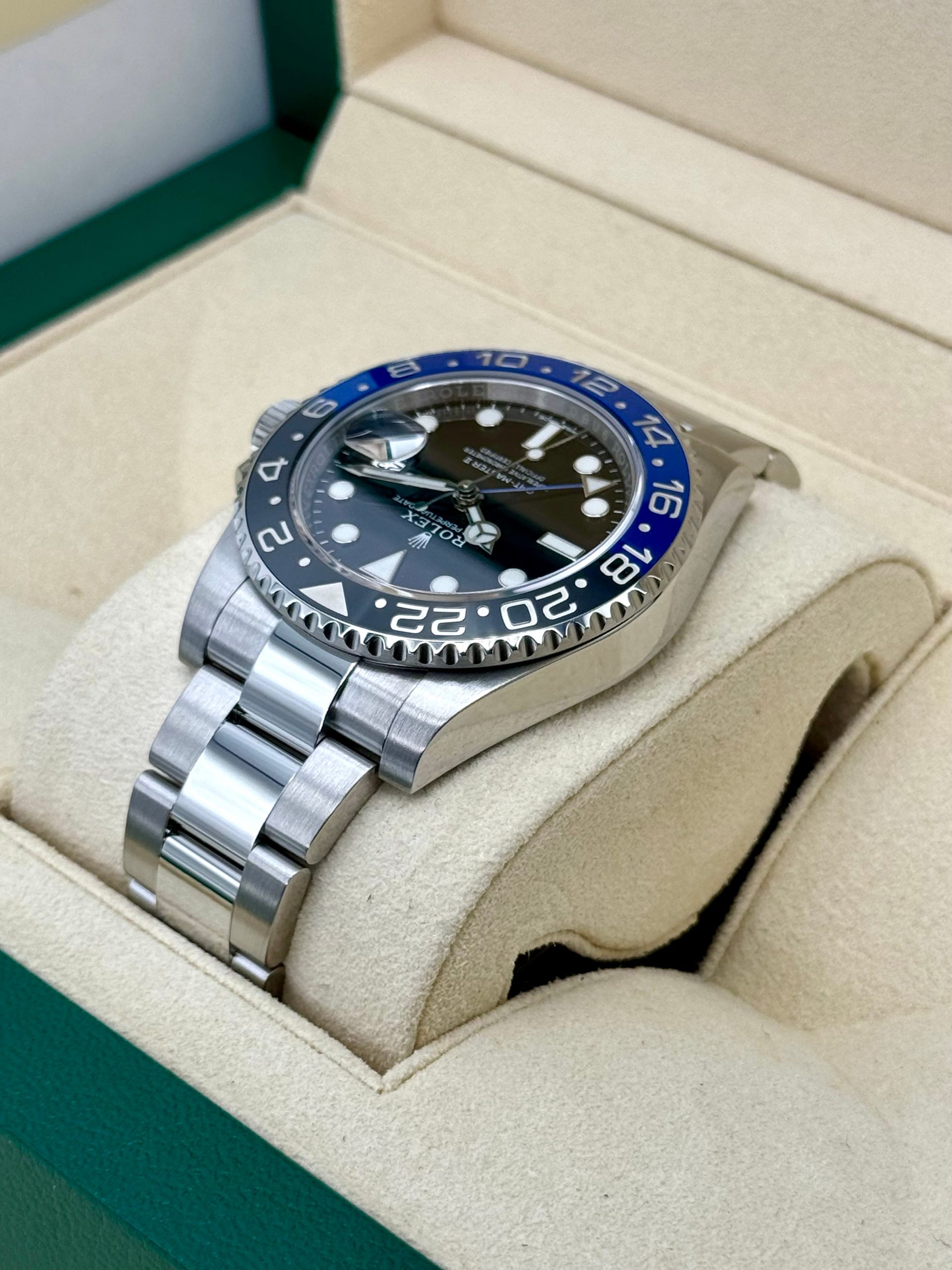 2016 Rolex GMT-Master II "Batman" 40mm 116710BLNR Oyster - Image 7