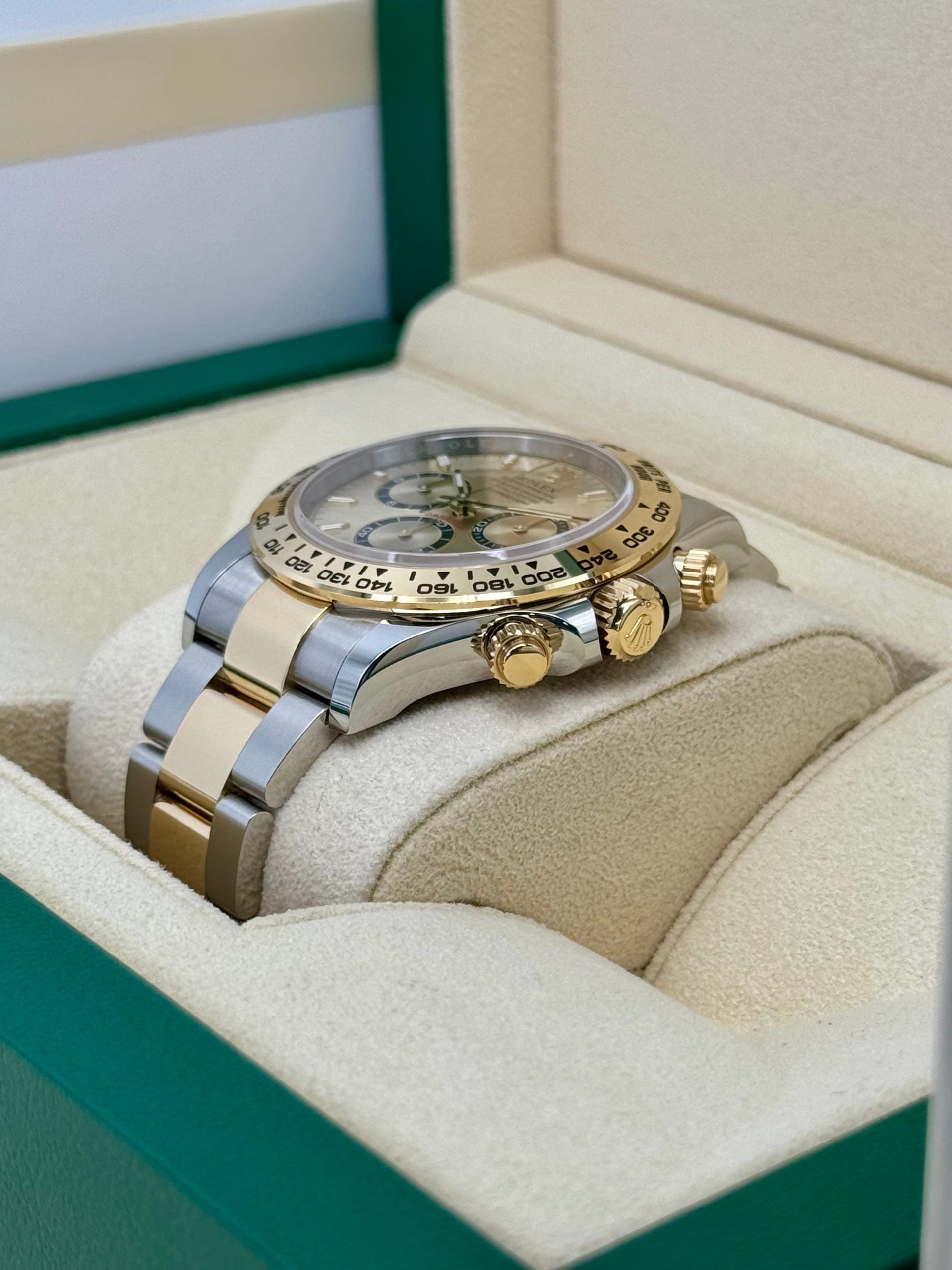 NEW 2025 Rolex Daytona 40mm 126503 Two-Tone Champagne Dial - Image 5