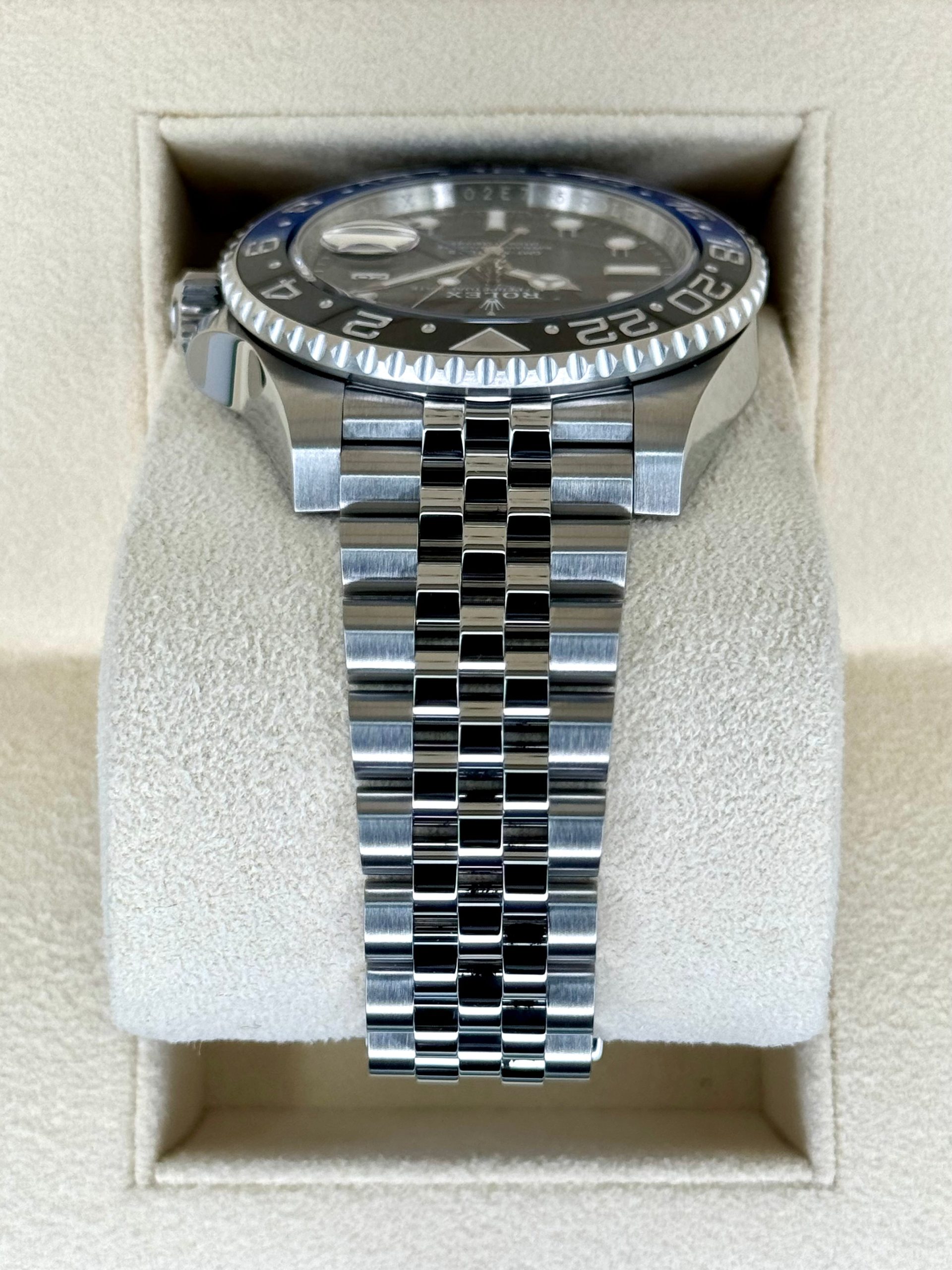 2023 Rolex GMT-Master II "Batgirl" 40mm 126710BLNR Jubilee Black Dial - Image 4