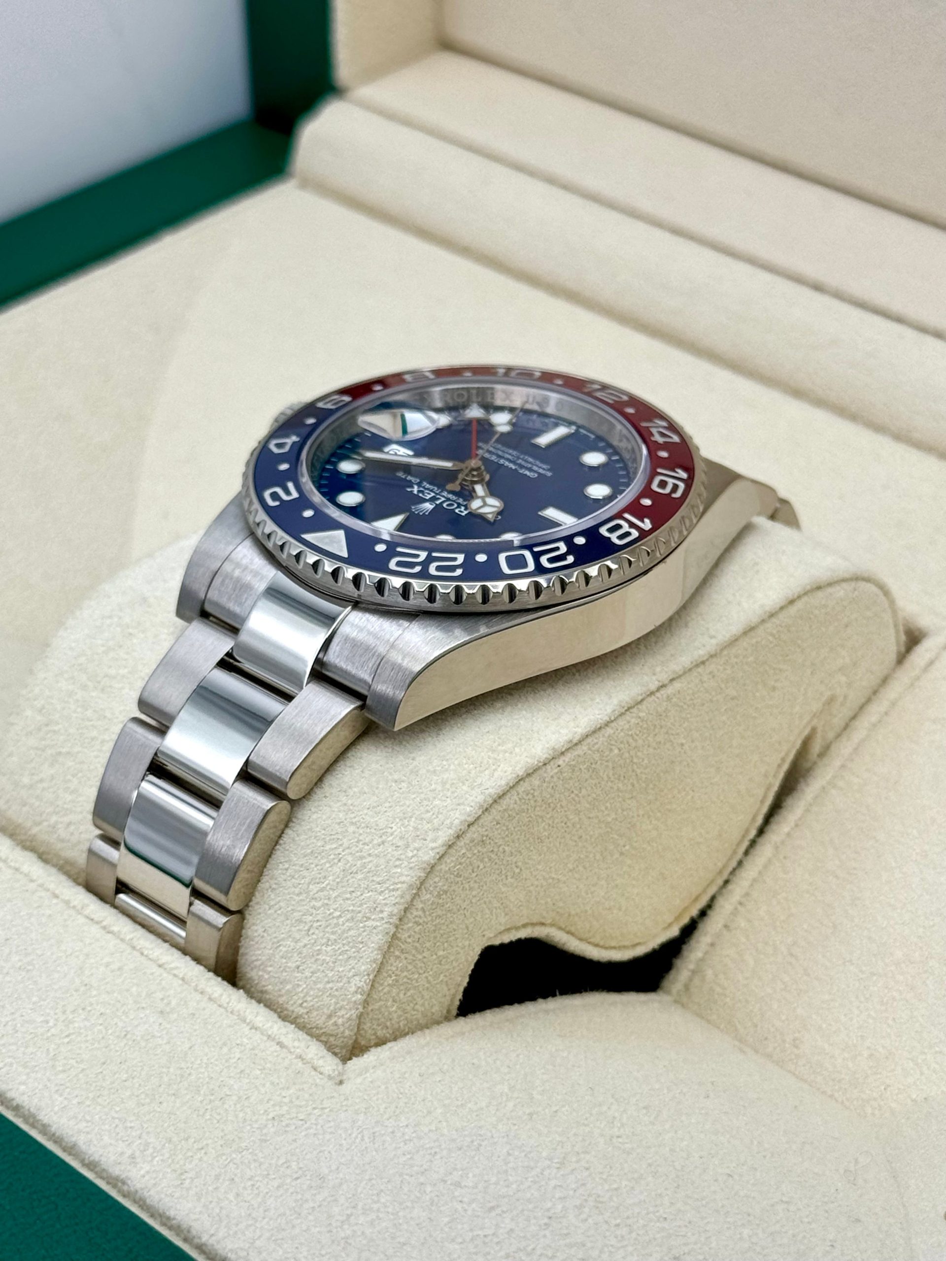 2022 Rolex GMT-Master II "Pepsi" 40mm 126719BLRO White Gold Oyster - Image 7