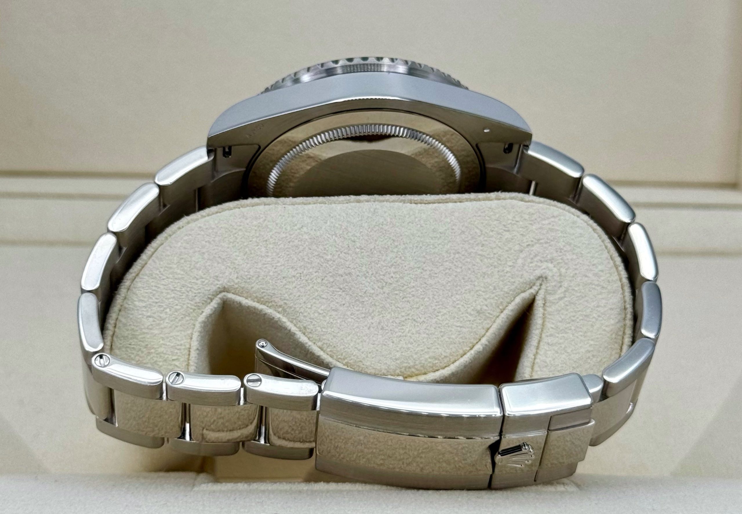 2022 Rolex GMT-Master II "Pepsi" 40mm 126719BLRO White Gold Oyster - Image 10