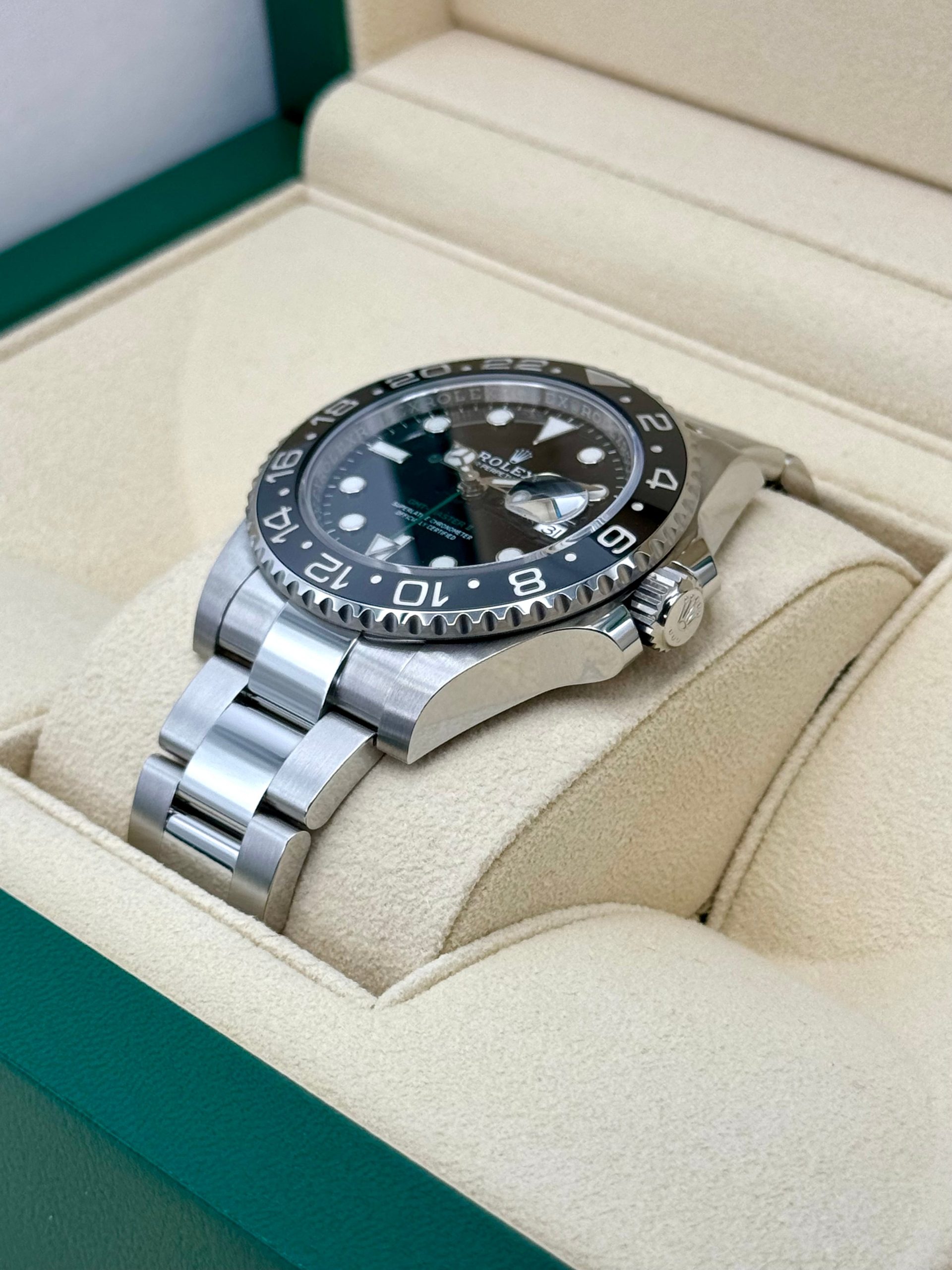 NEW OLD STOCK 2020 Rolex GMT-Master II 40mm 116710LN Black Dial - Image 5