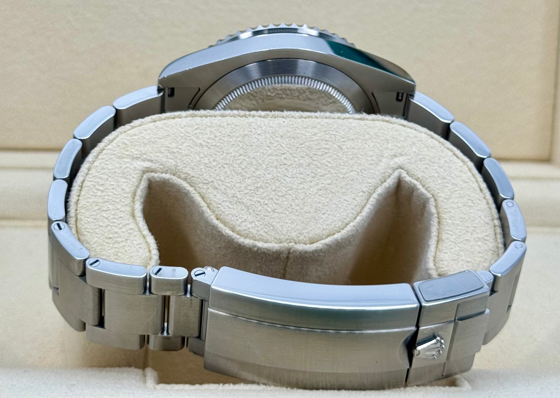 2022 Rolex Submariner 41mm 124060 Stainless Steel Black Dial - Image 10