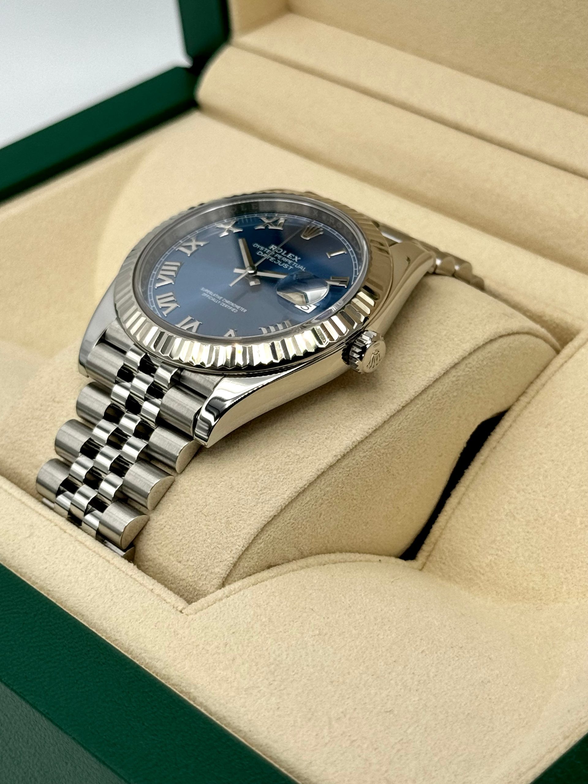Rolex Datejust 41mm 126334 Stainless Steel Jubilee Blue Dial - Image 5