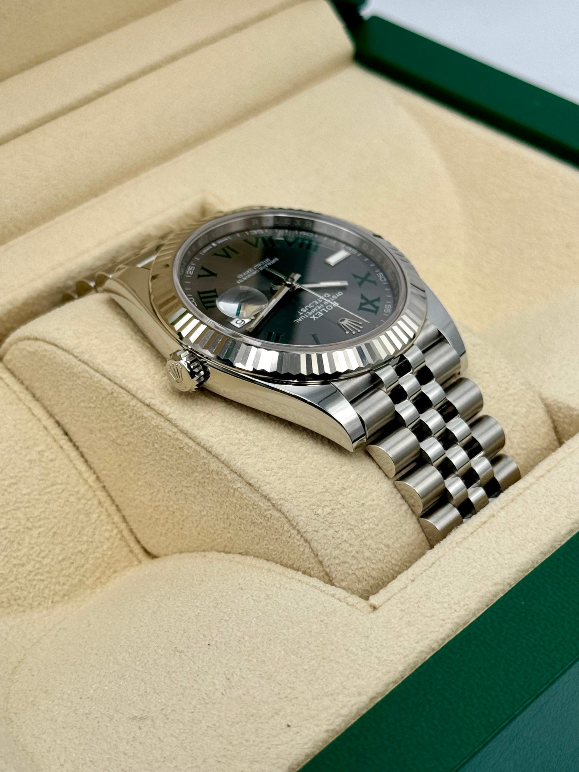 2024 Rolex Datejust 41mm 126334 Jubilee Wimbledon Dial - Image 8