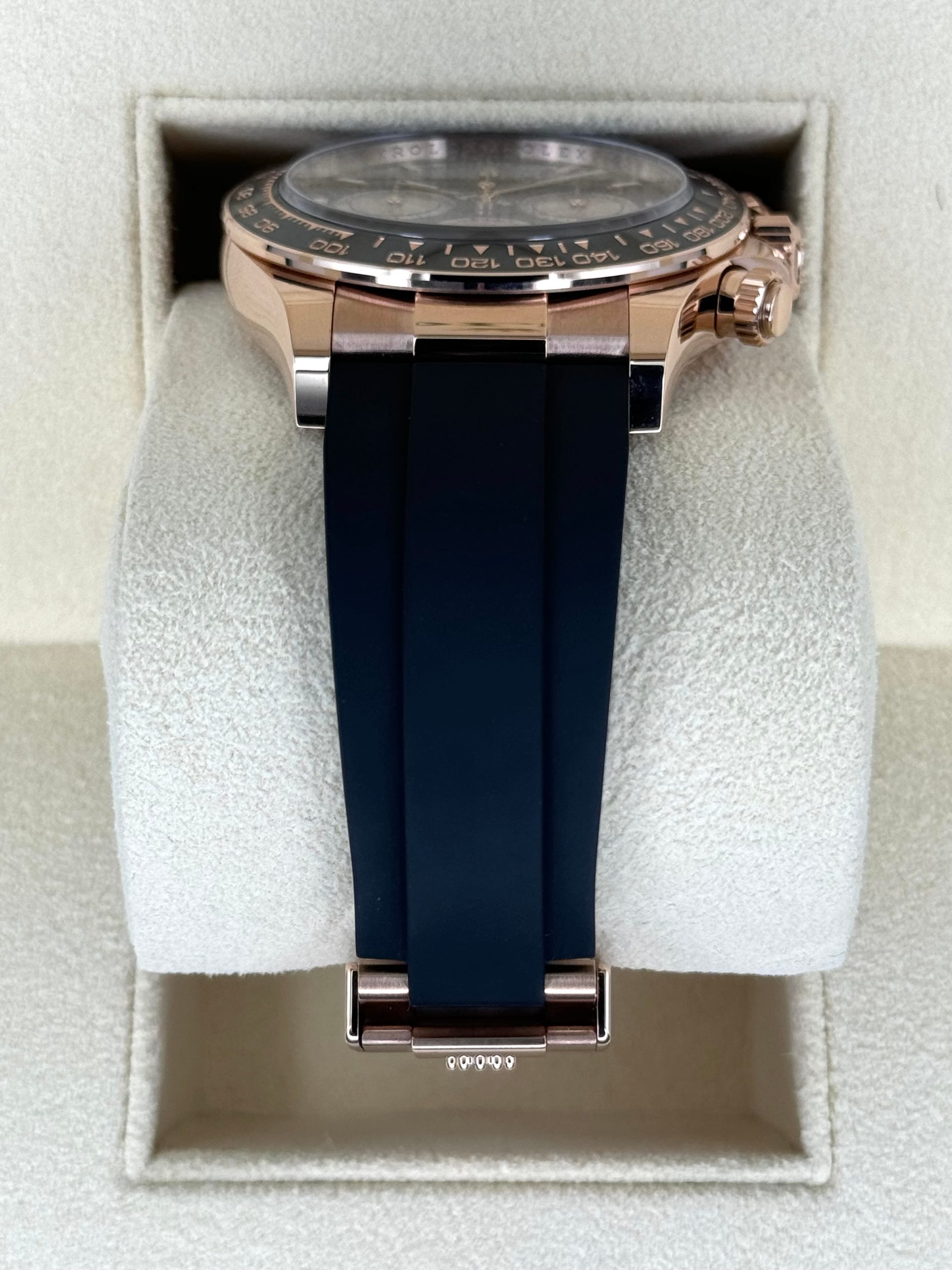 NEW 2025 Rolex Daytona 40mm 126515LN Rose Gold Oysterflex Black Dial - Image 3