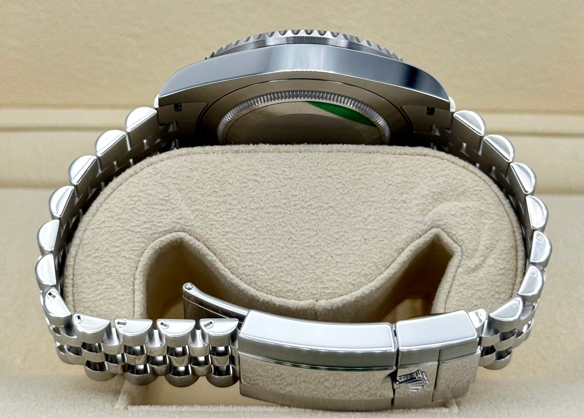 2023 Rolex GMT-Master II "Batgirl" 40mm 126710BLNR Jubilee Black Dial - Image 10